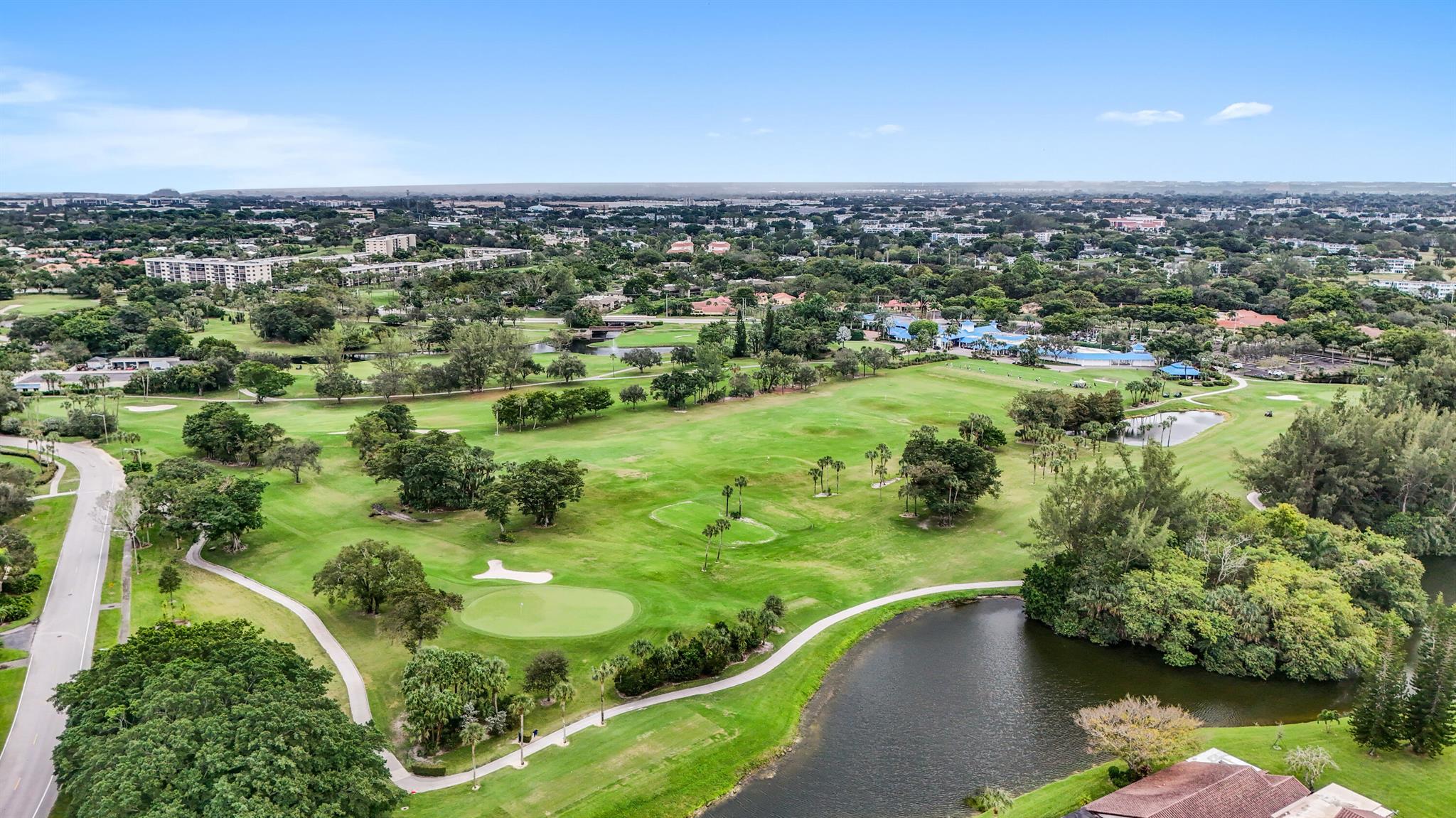 VILLA DESTE CONDO - Residential