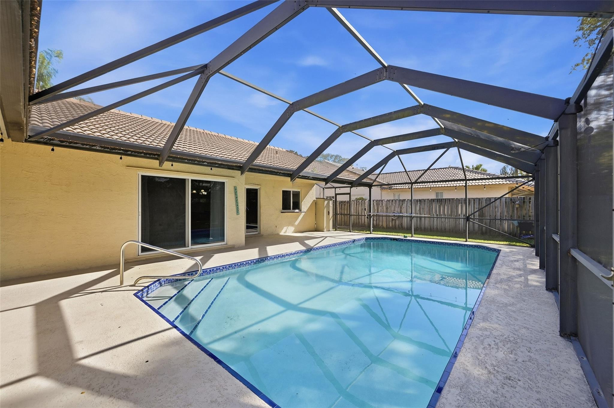 Cypress Glen 104-26 B - Residential