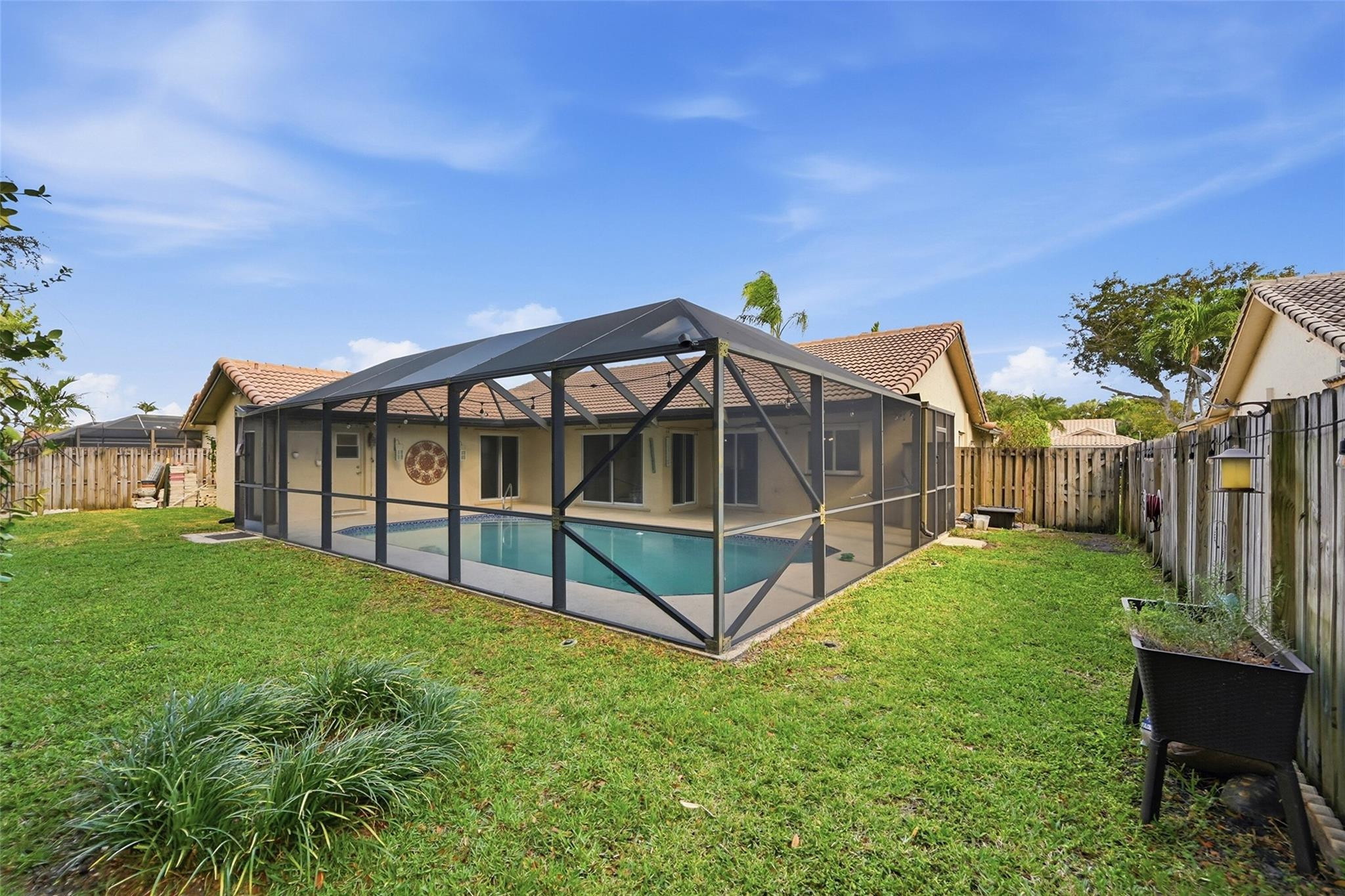 Cypress Glen 104-26 B - Residential