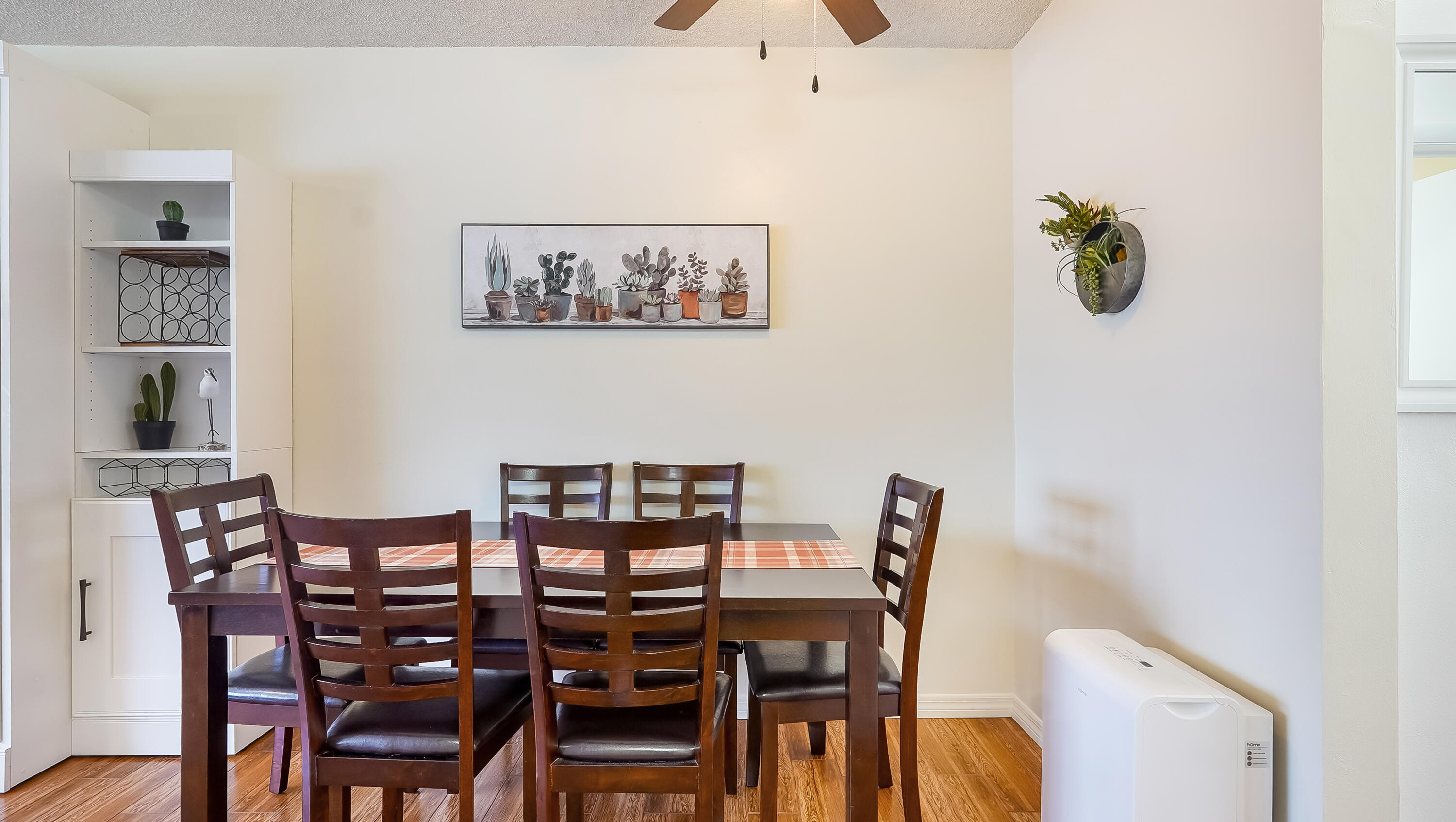 Rolen Lake - Residential