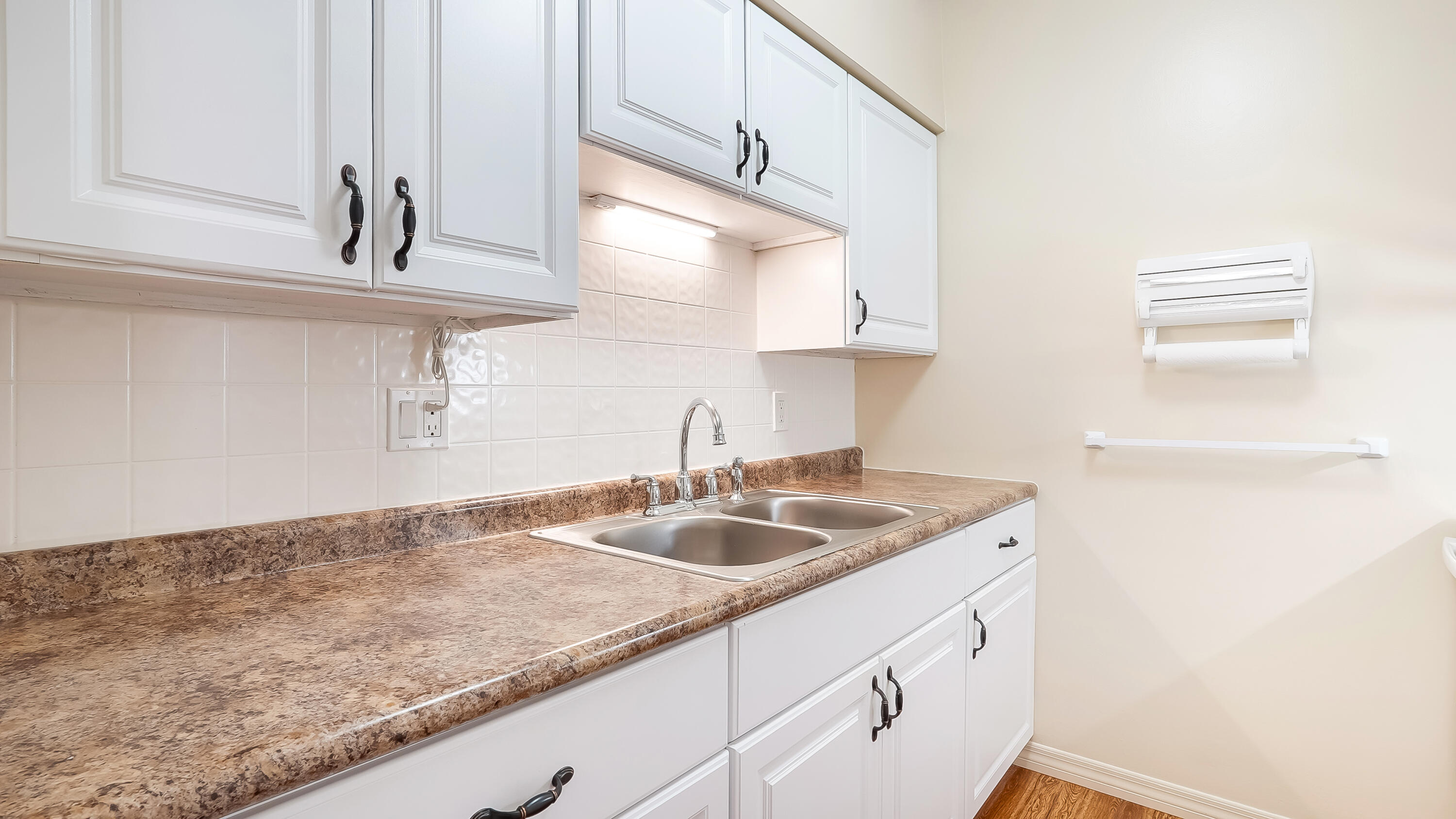 Rolen Lake - Residential