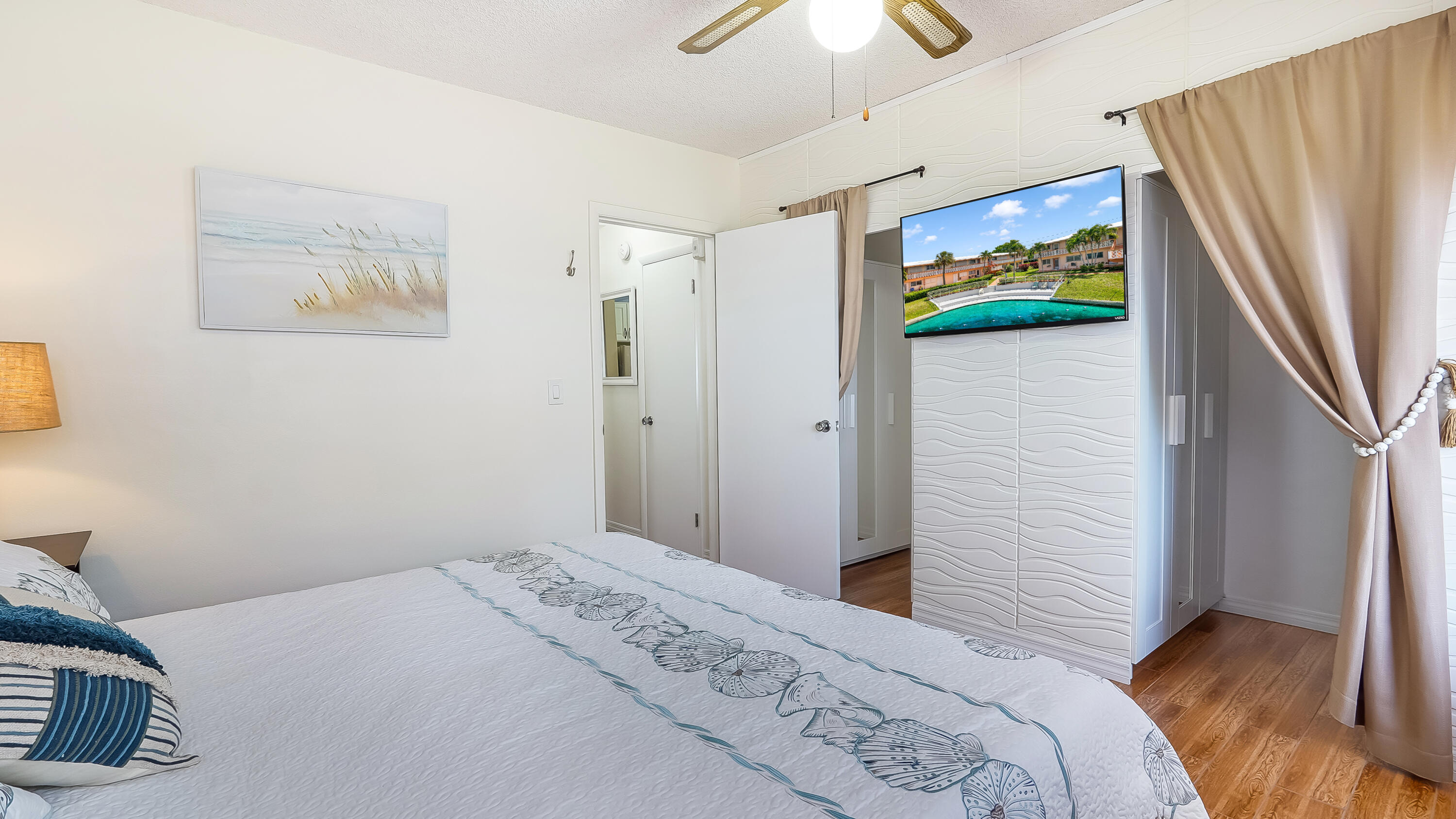 Rolen Lake - Residential