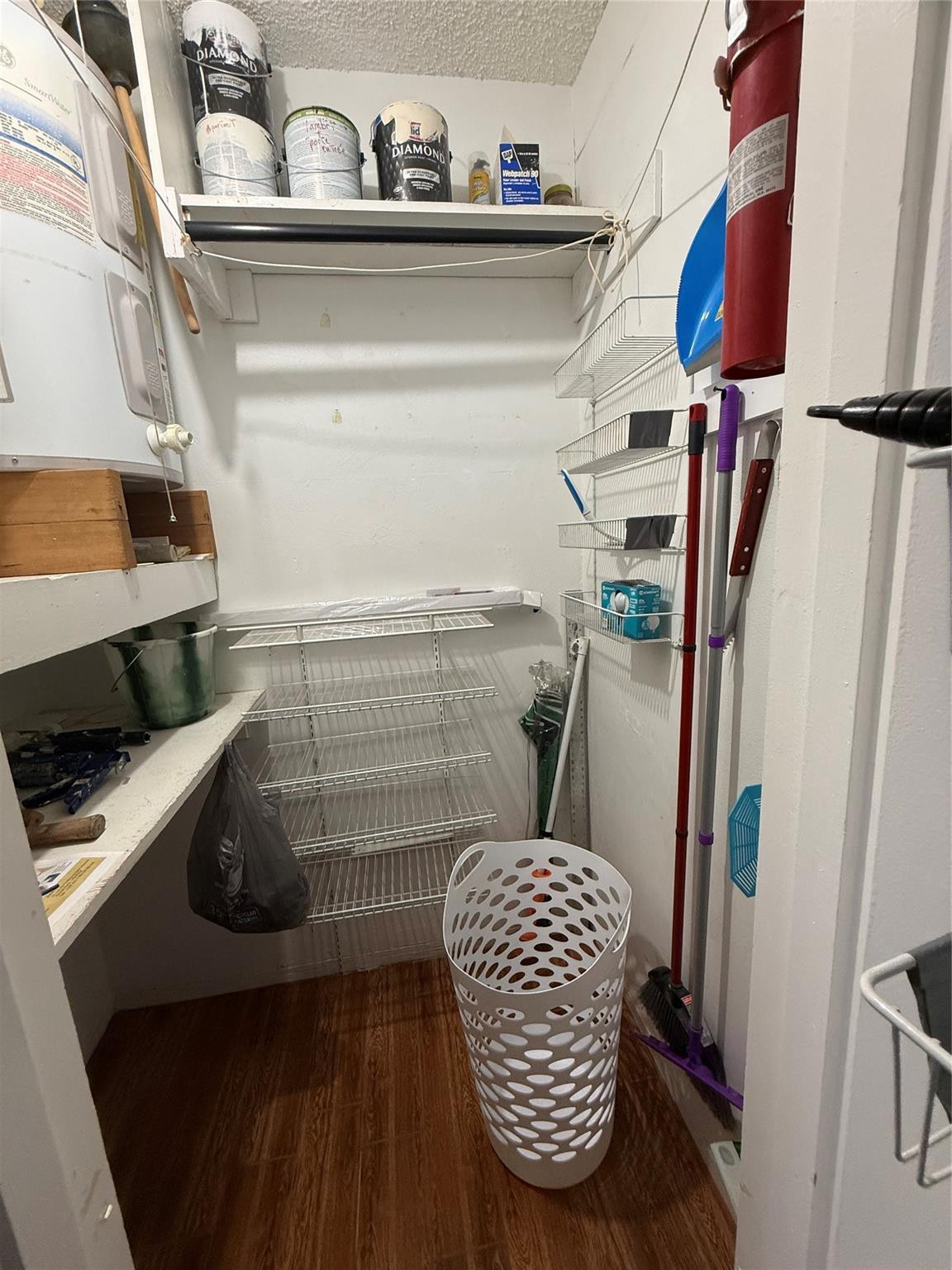 Rolen Lake - Residential