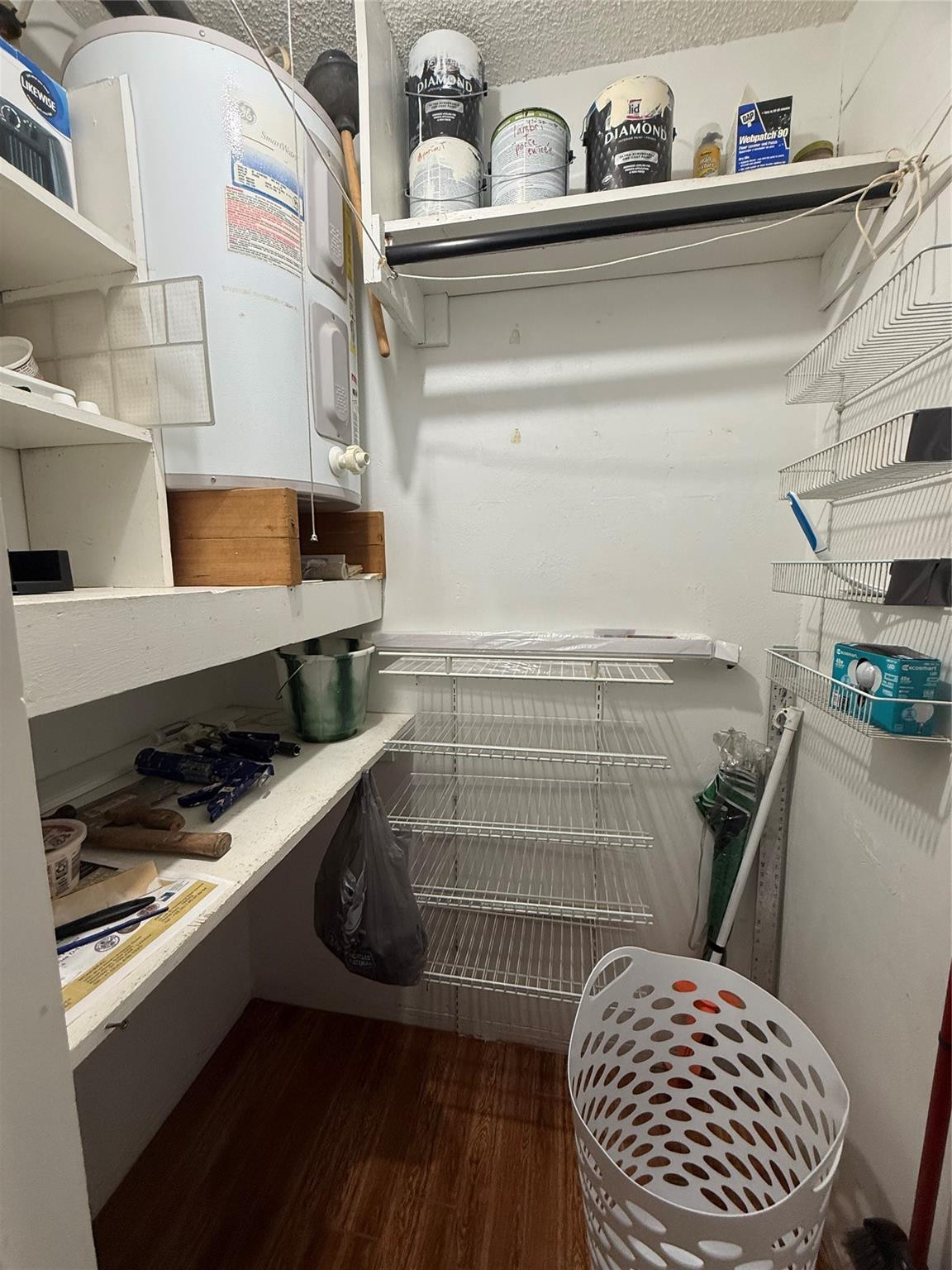 Rolen Lake - Residential