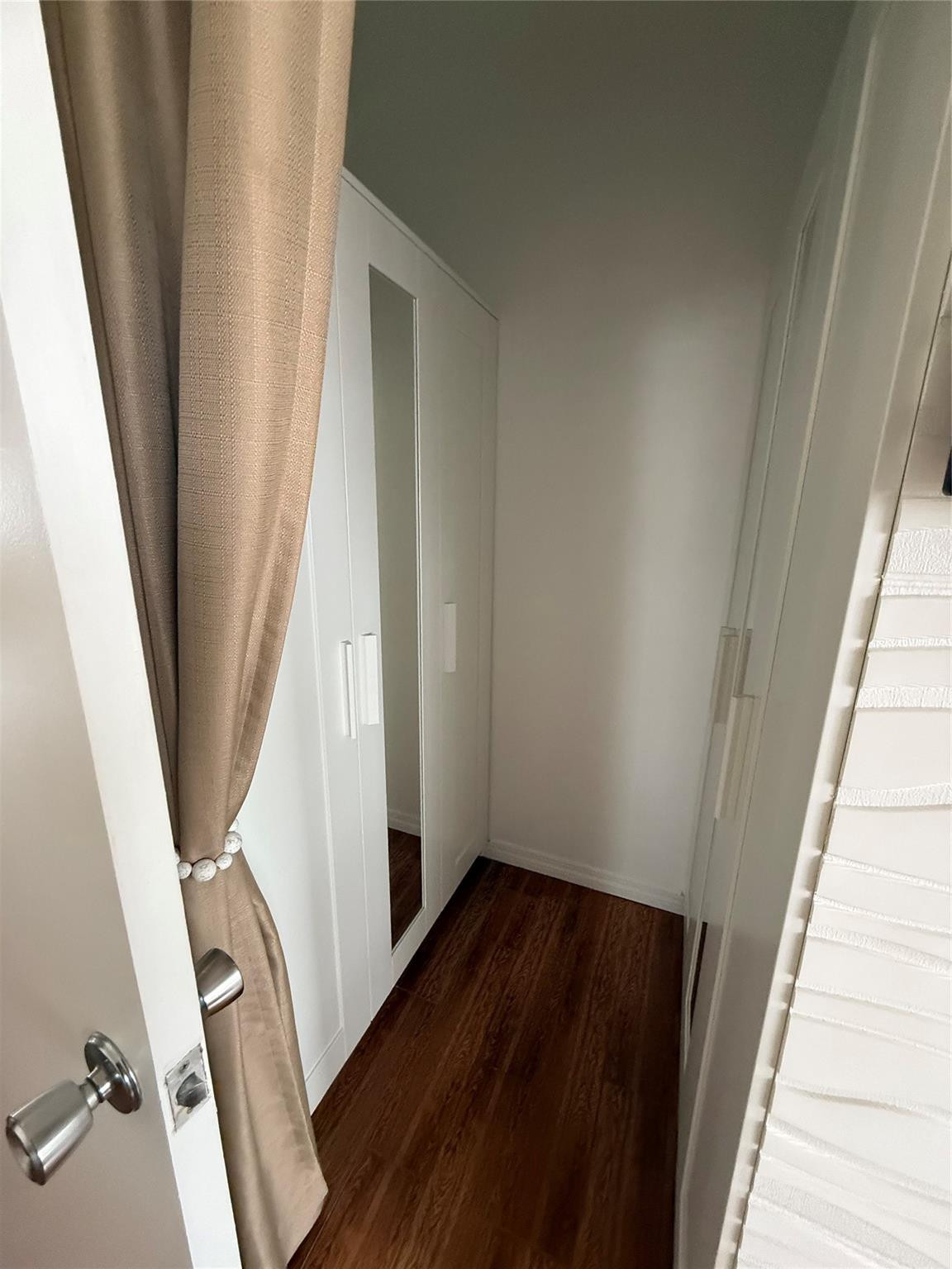 Rolen Lake - Residential