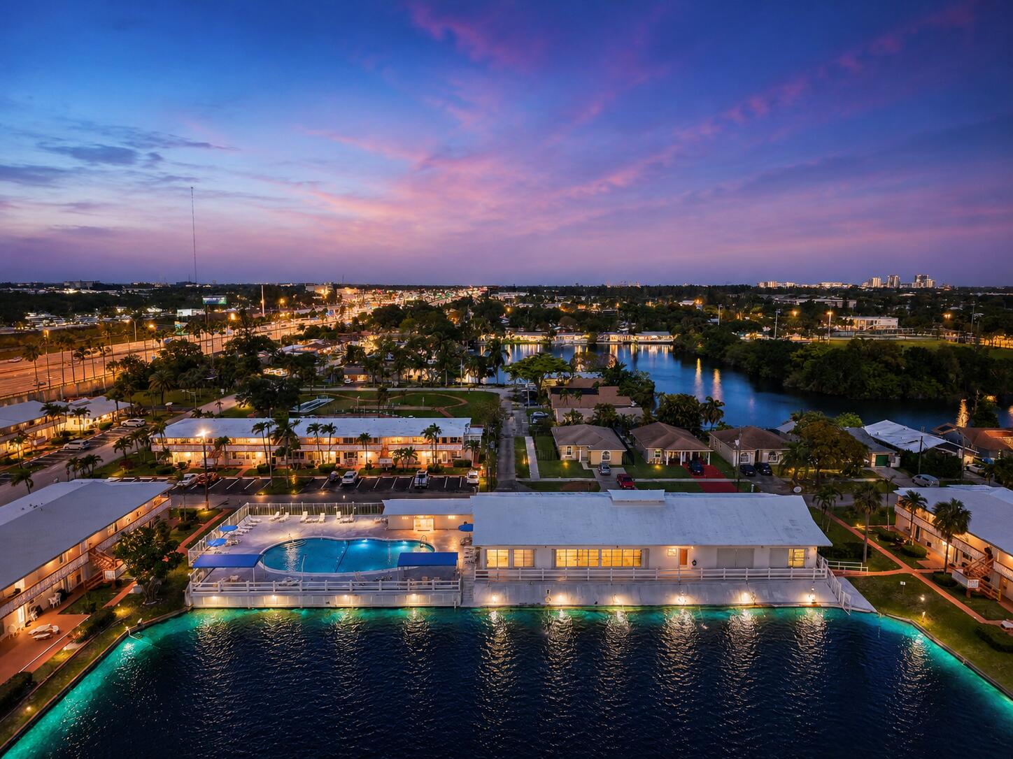 1000 SW 10th Avenue 9, Hallandale Beach FL 33009