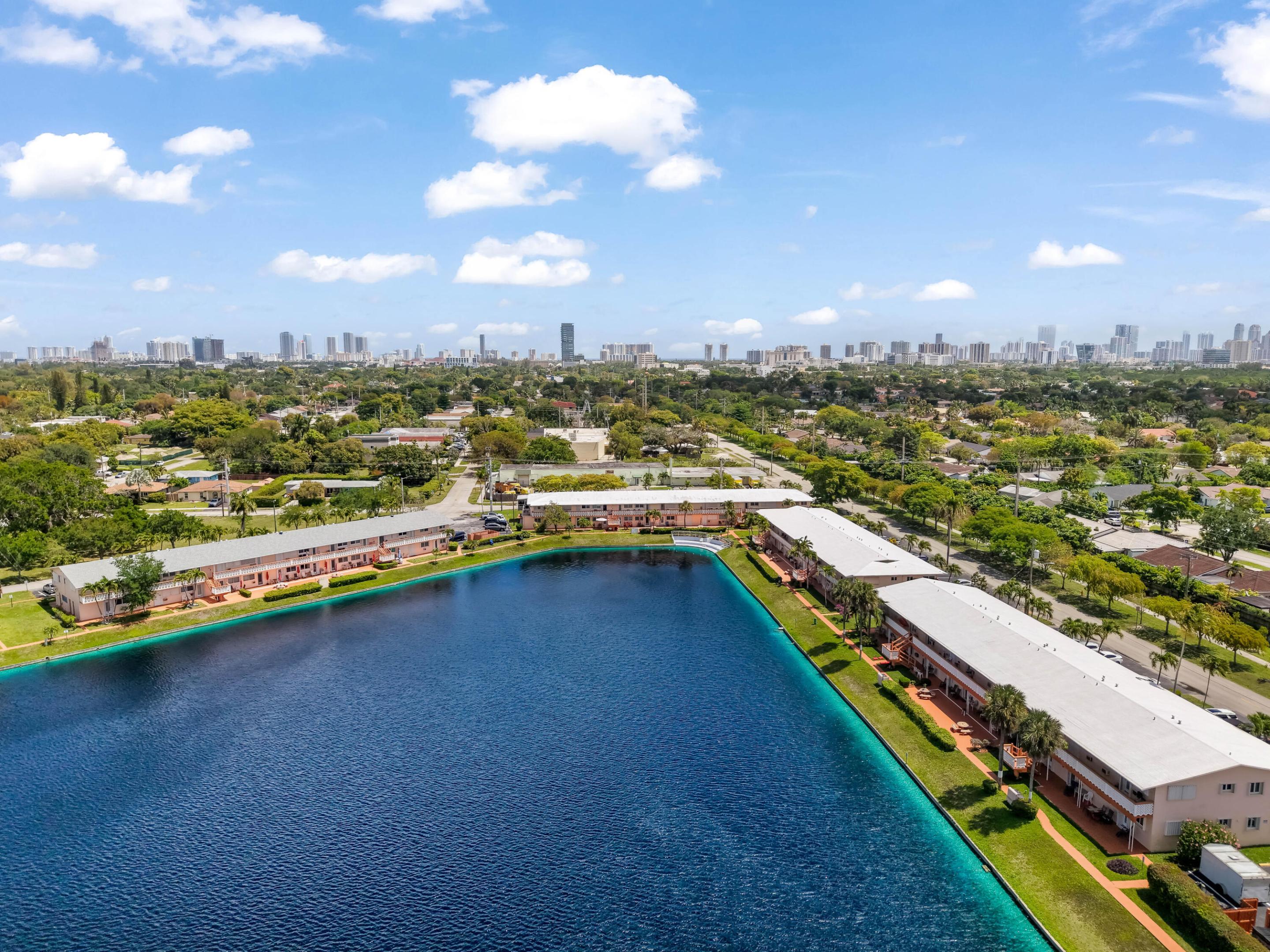 Rolen Lake - Residential