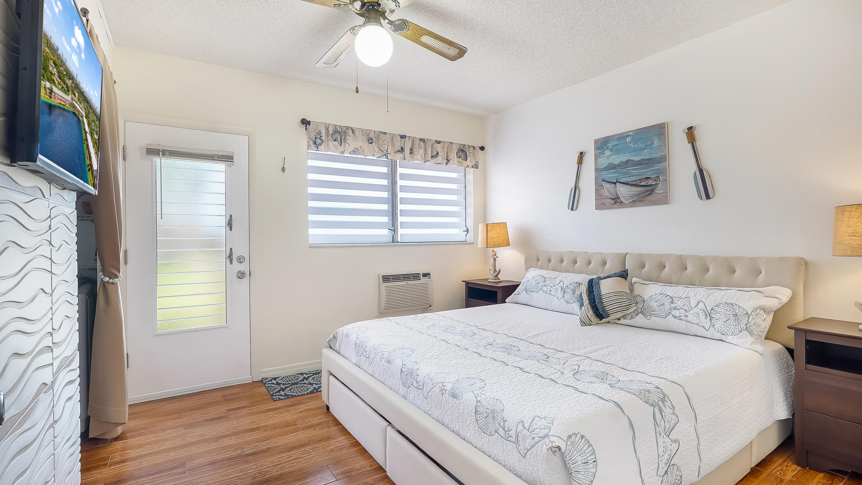 Rolen Lake - Residential