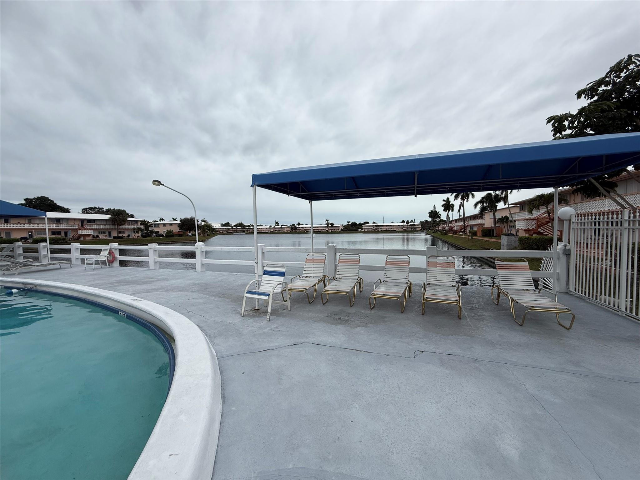 Rolen Lake - Residential