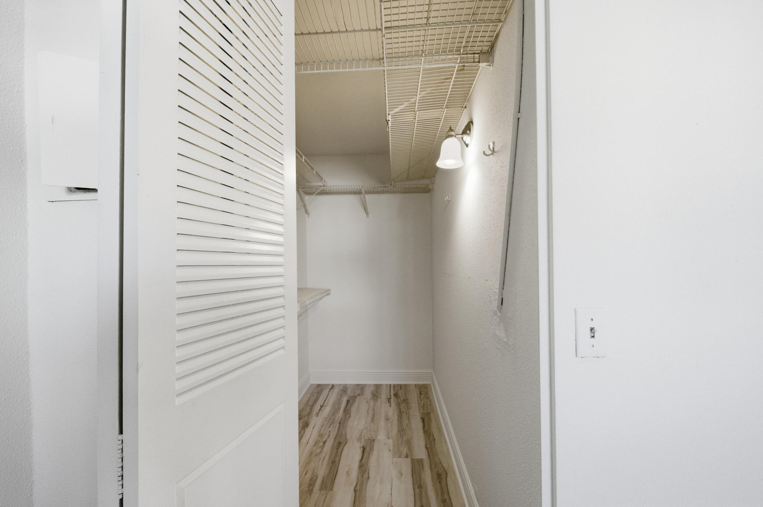 KINGS POINT BRITTANY CONDOS - Residential