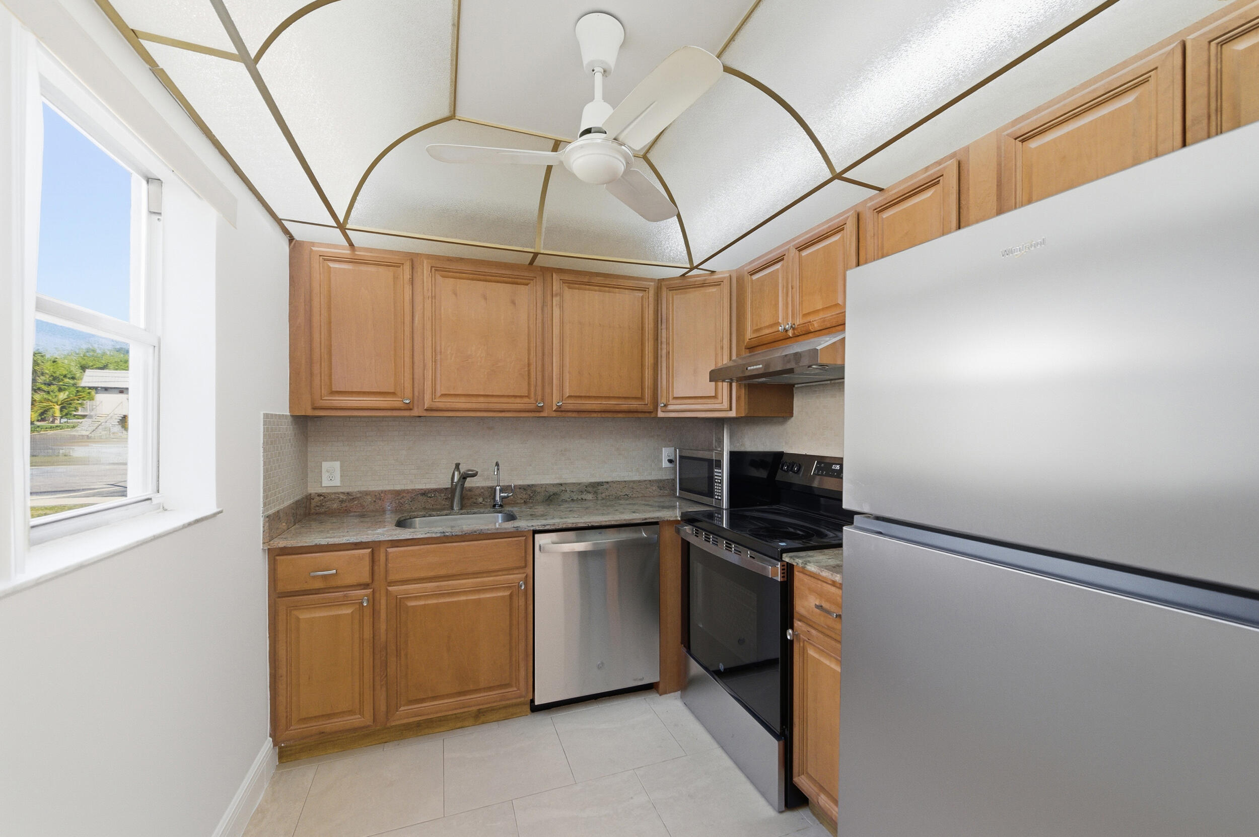 KINGS POINT BRITTANY CONDOS - Residential