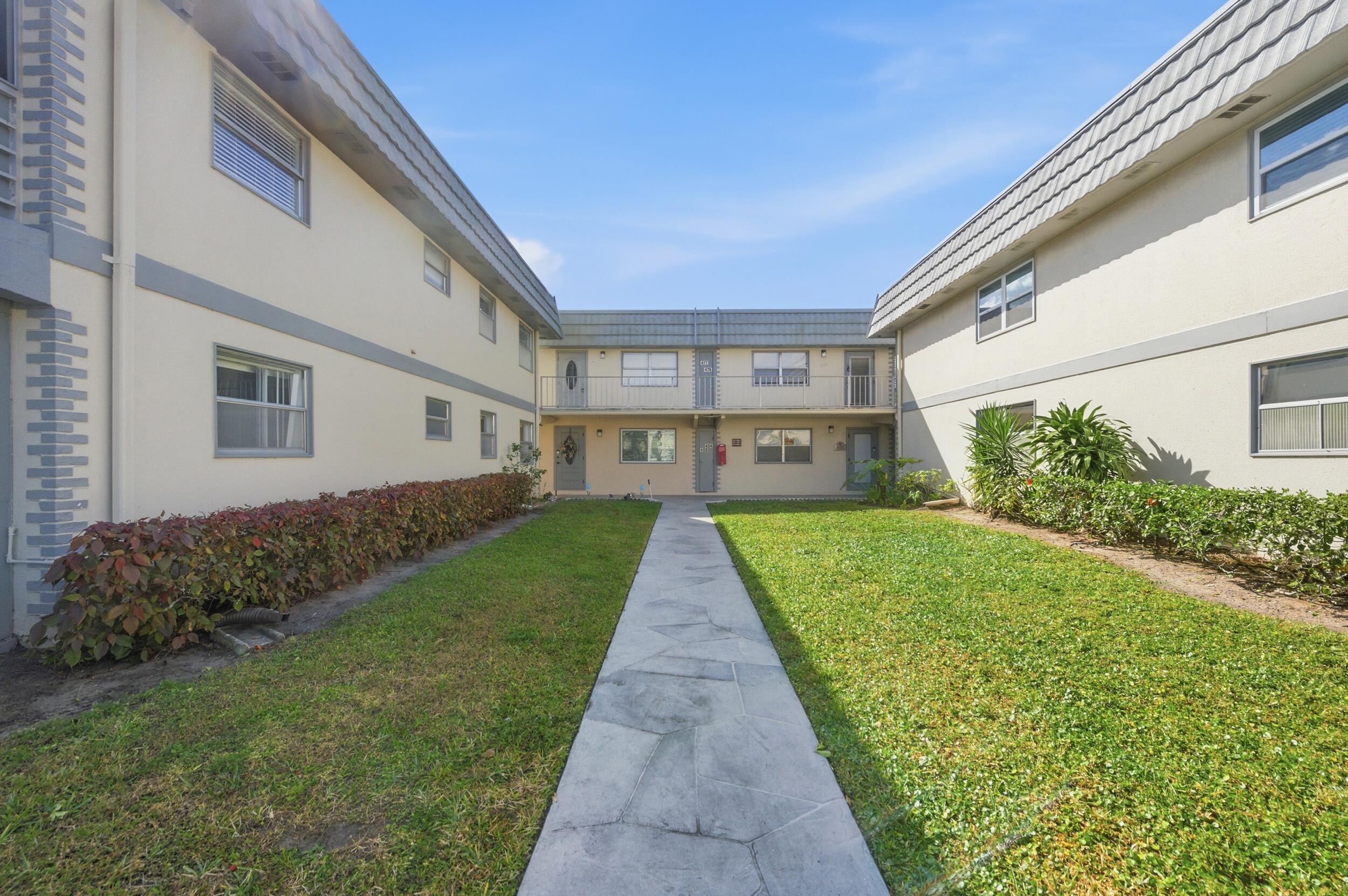 KINGS POINT BRITTANY CONDOS - Residential