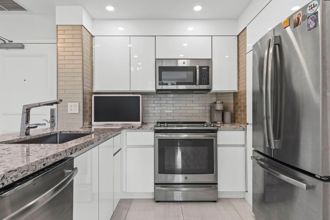 347 N New River Drive 310