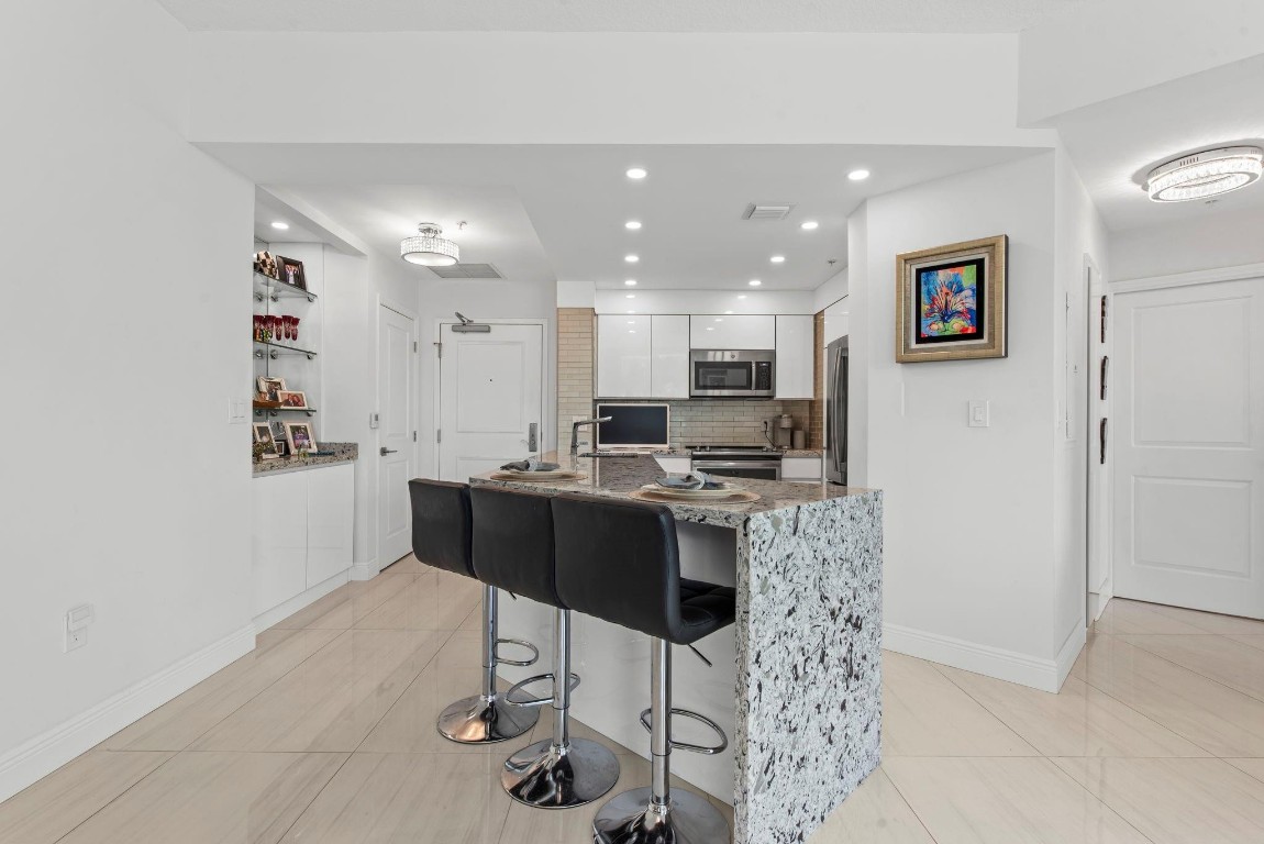 347 N New River Drive 310