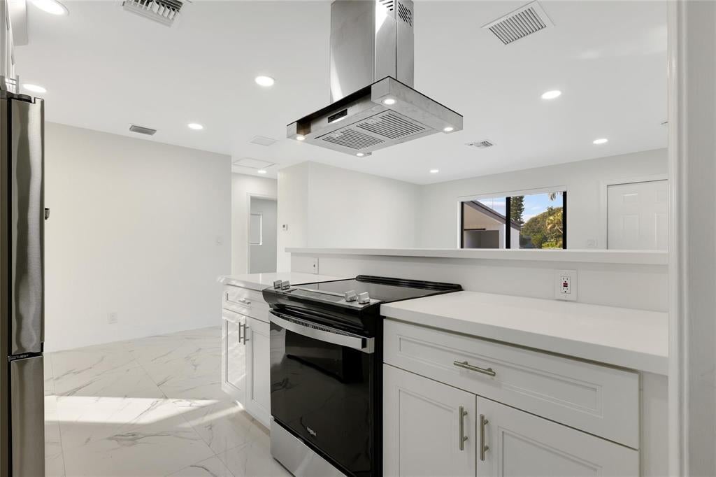 Photo of 6374 SW 2nd Street, Margate, FL 33068 (MLS # B26045561)