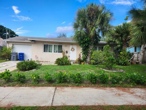 531 Date Palm Drive Lake Park FL 33403