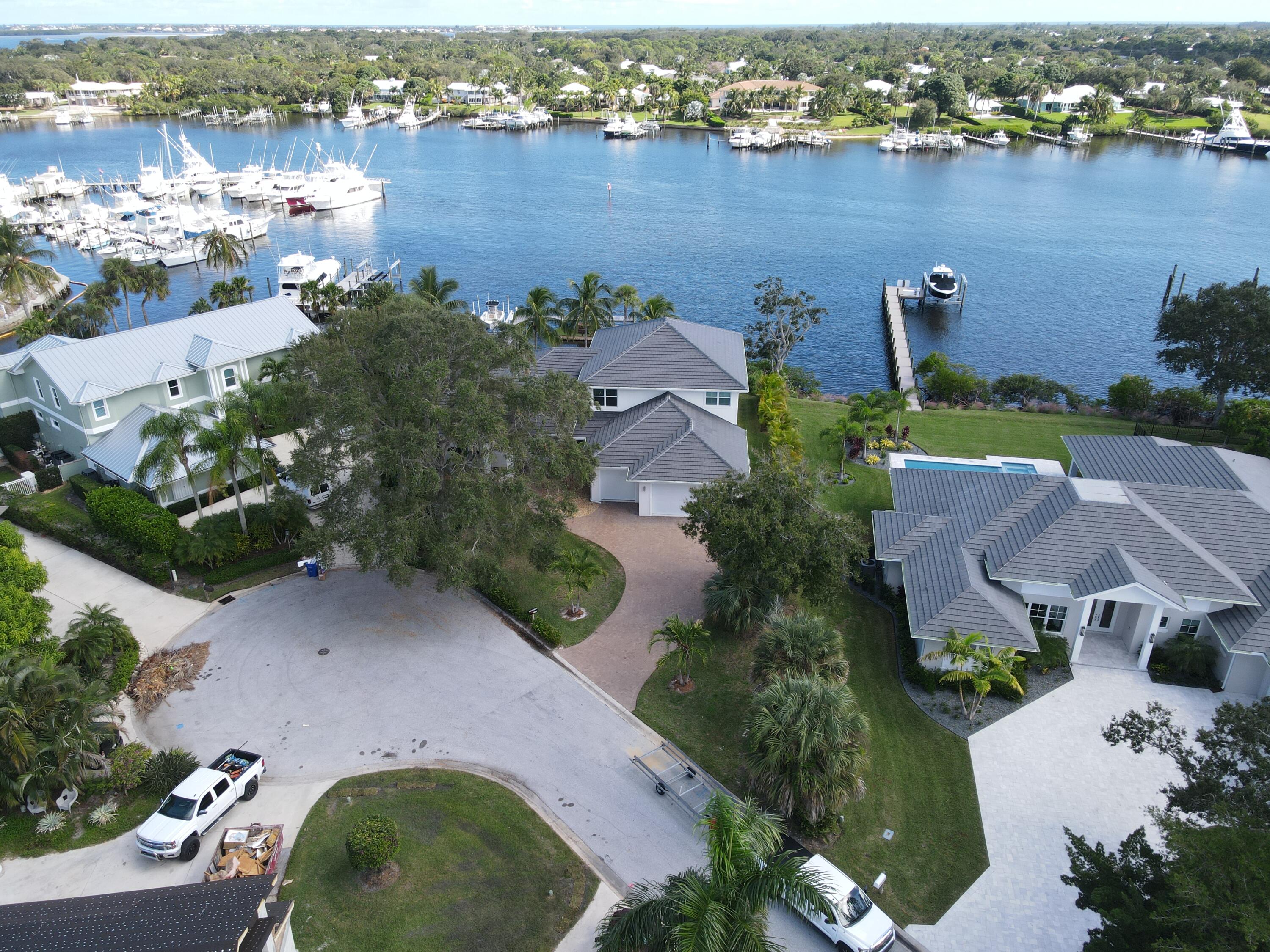 MARINER CAY - Residential