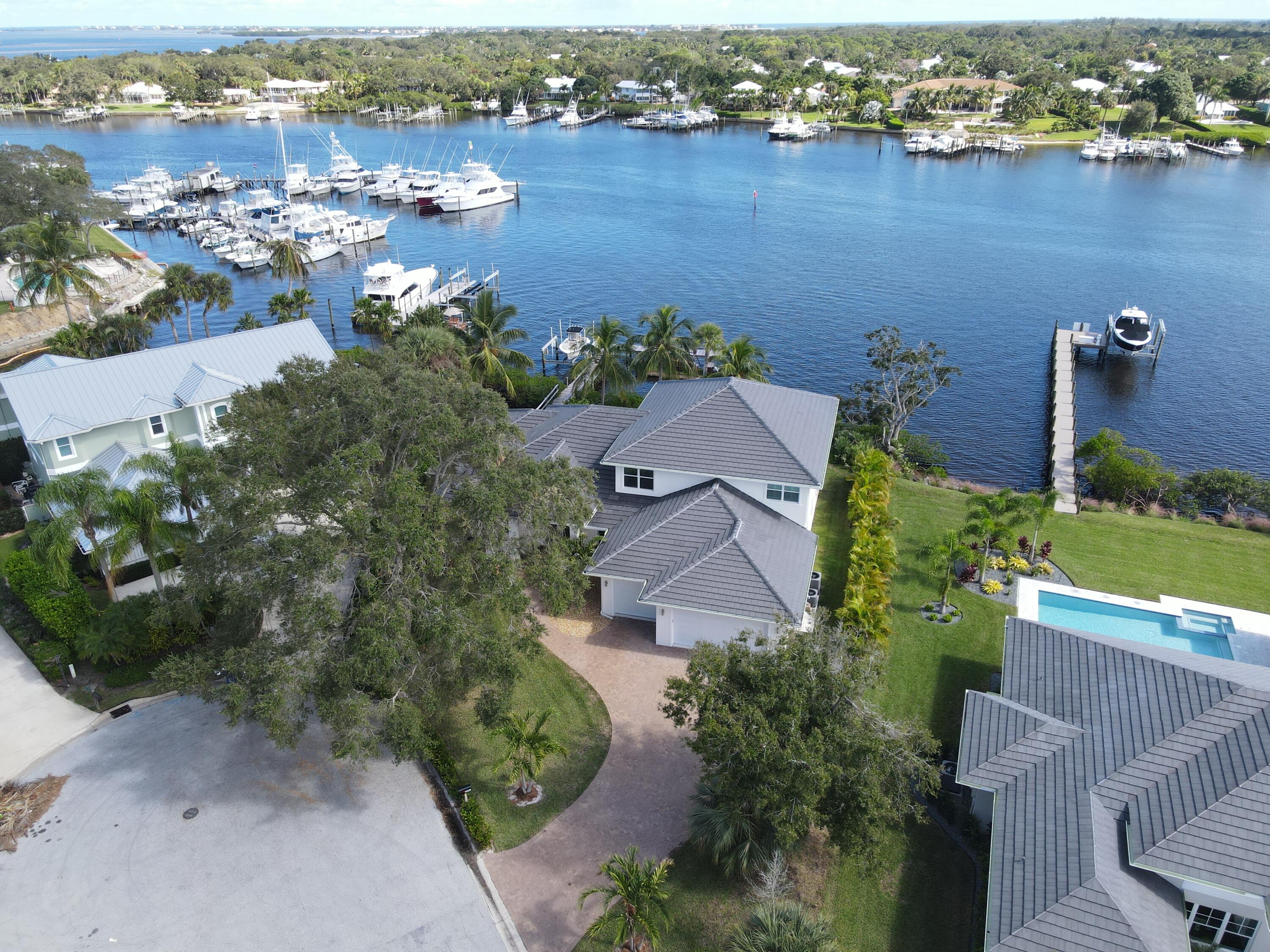 MARINER CAY - Residential