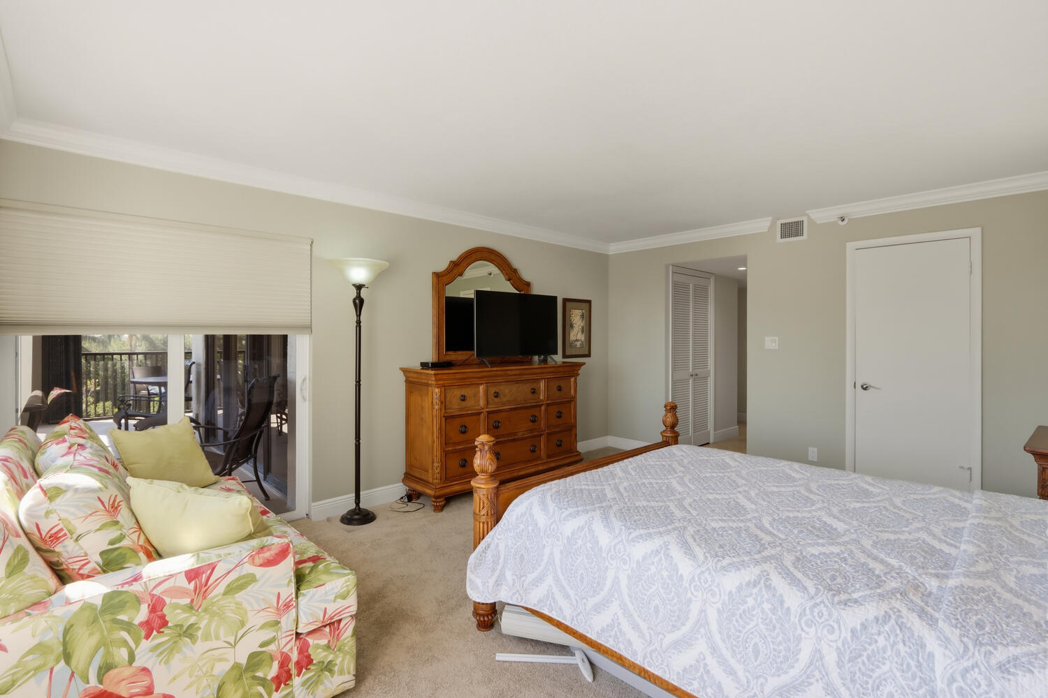 OCEAN TRAIL CONDO V - Residential