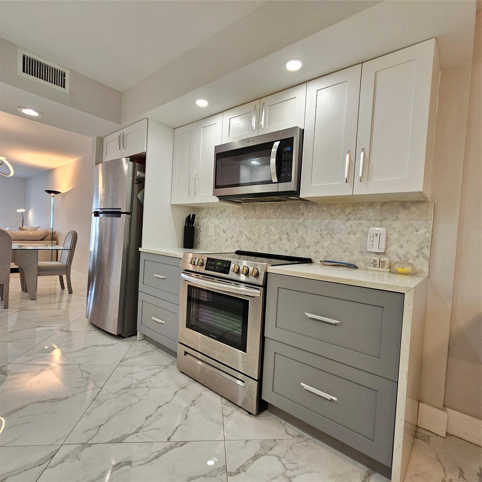 Wyndmoor Andros Village E - Residential