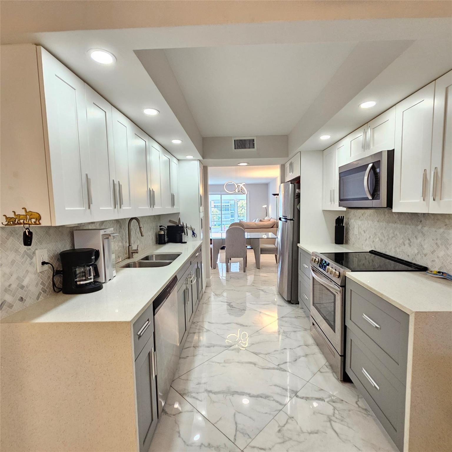 1705 Andros Isle C3