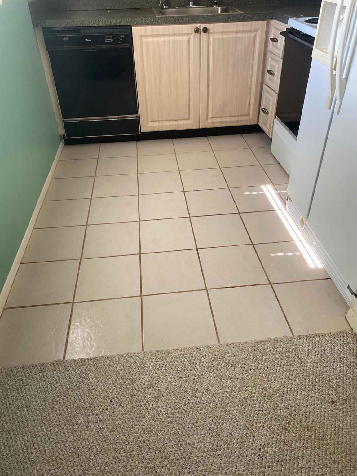 VISTA PINES CONDO - Residential