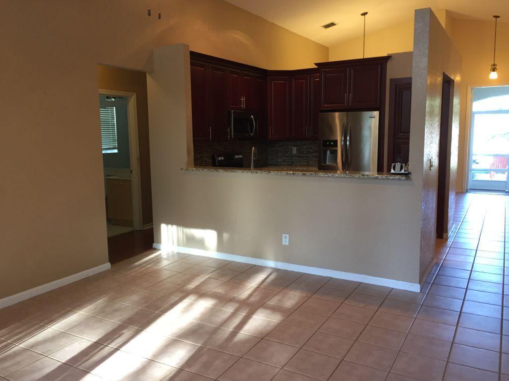 DILLMAN FARMS - Residential Lease