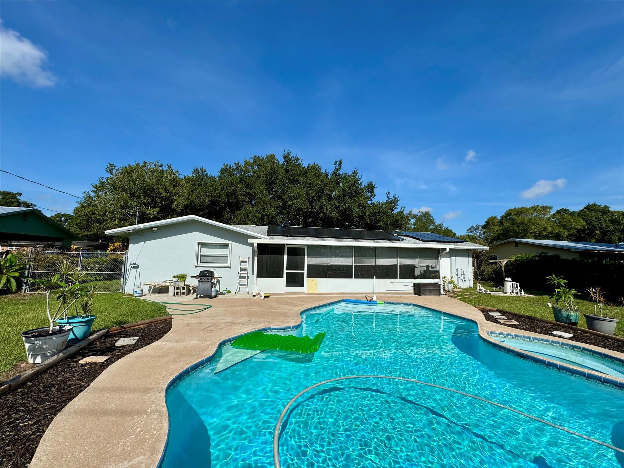 3474 Southern Pines Dr