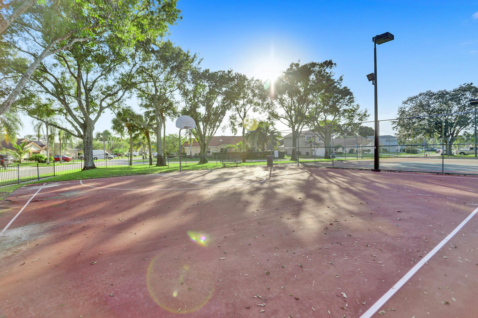 WELLESLEY AT BOYNTON - Residential