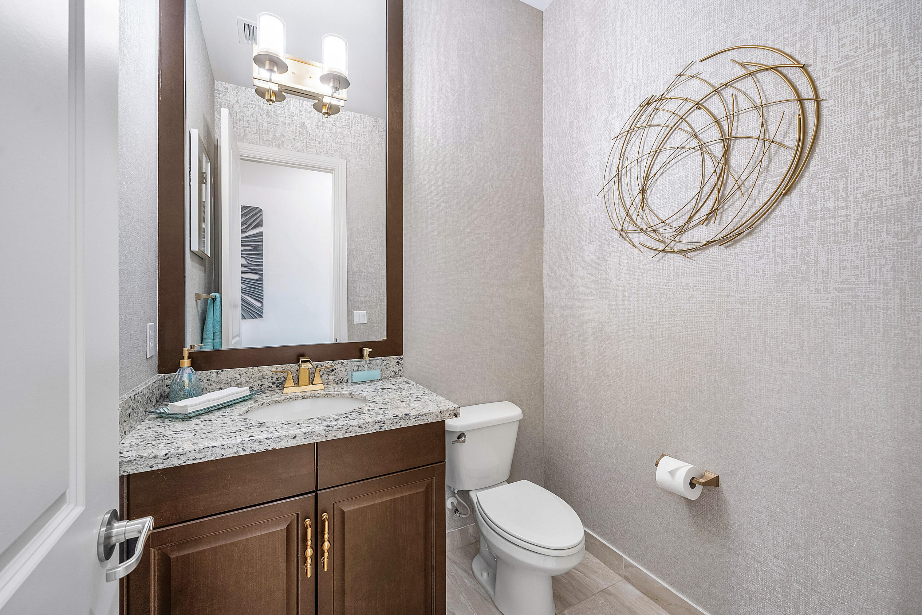 PALM MEADOWS ESTATES - Residential