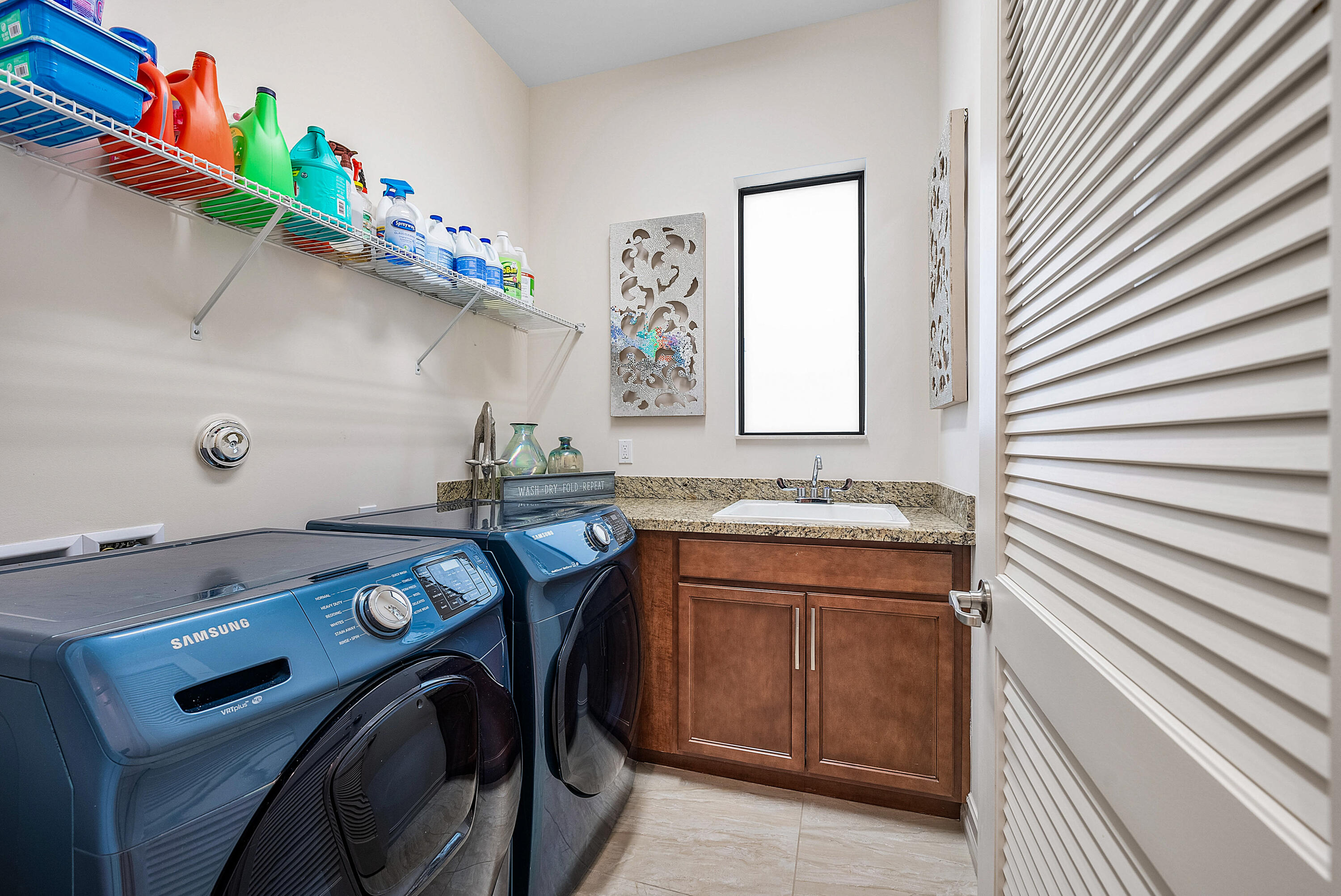 PALM MEADOWS ESTATES - Residential