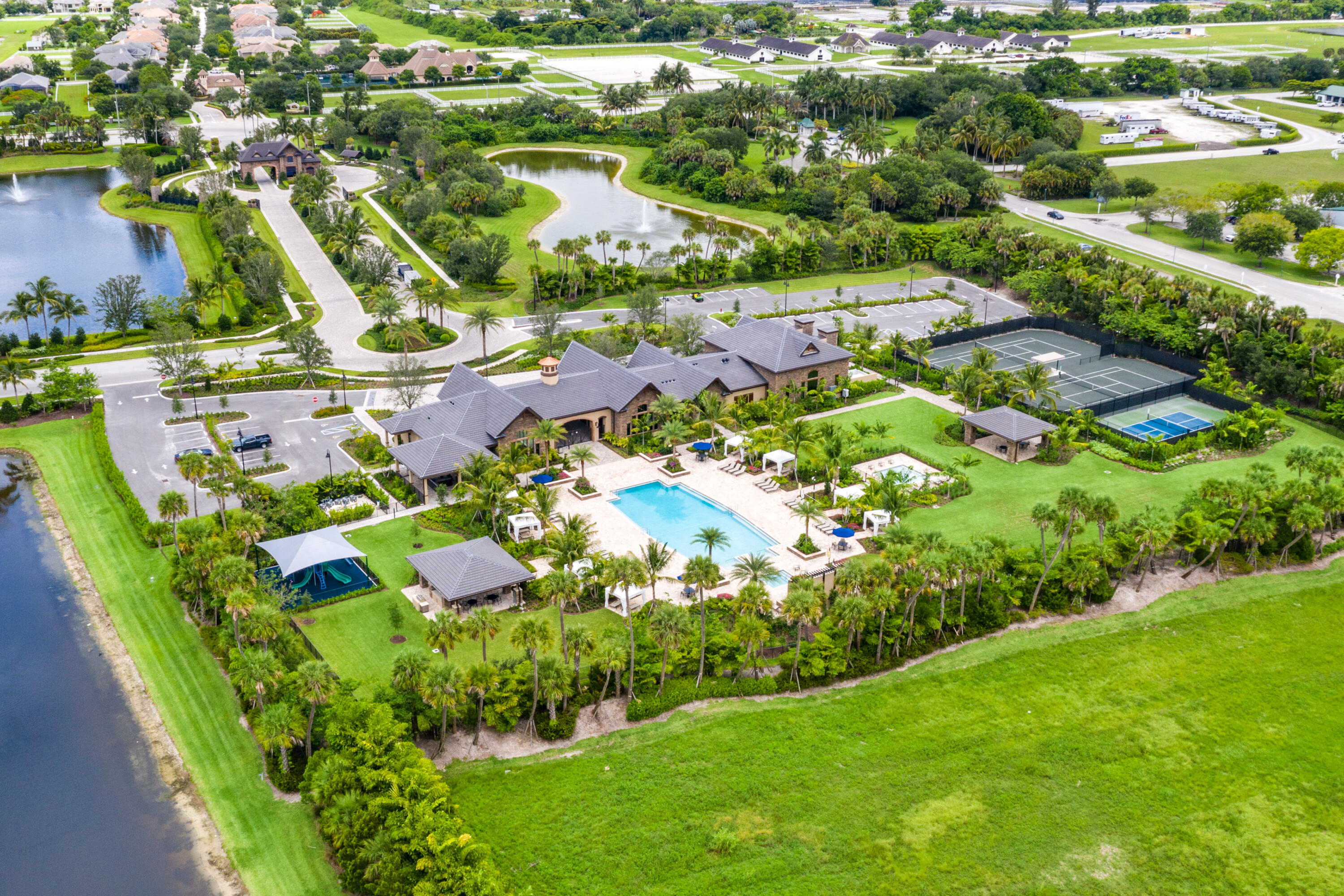 PALM MEADOWS ESTATES - Residential