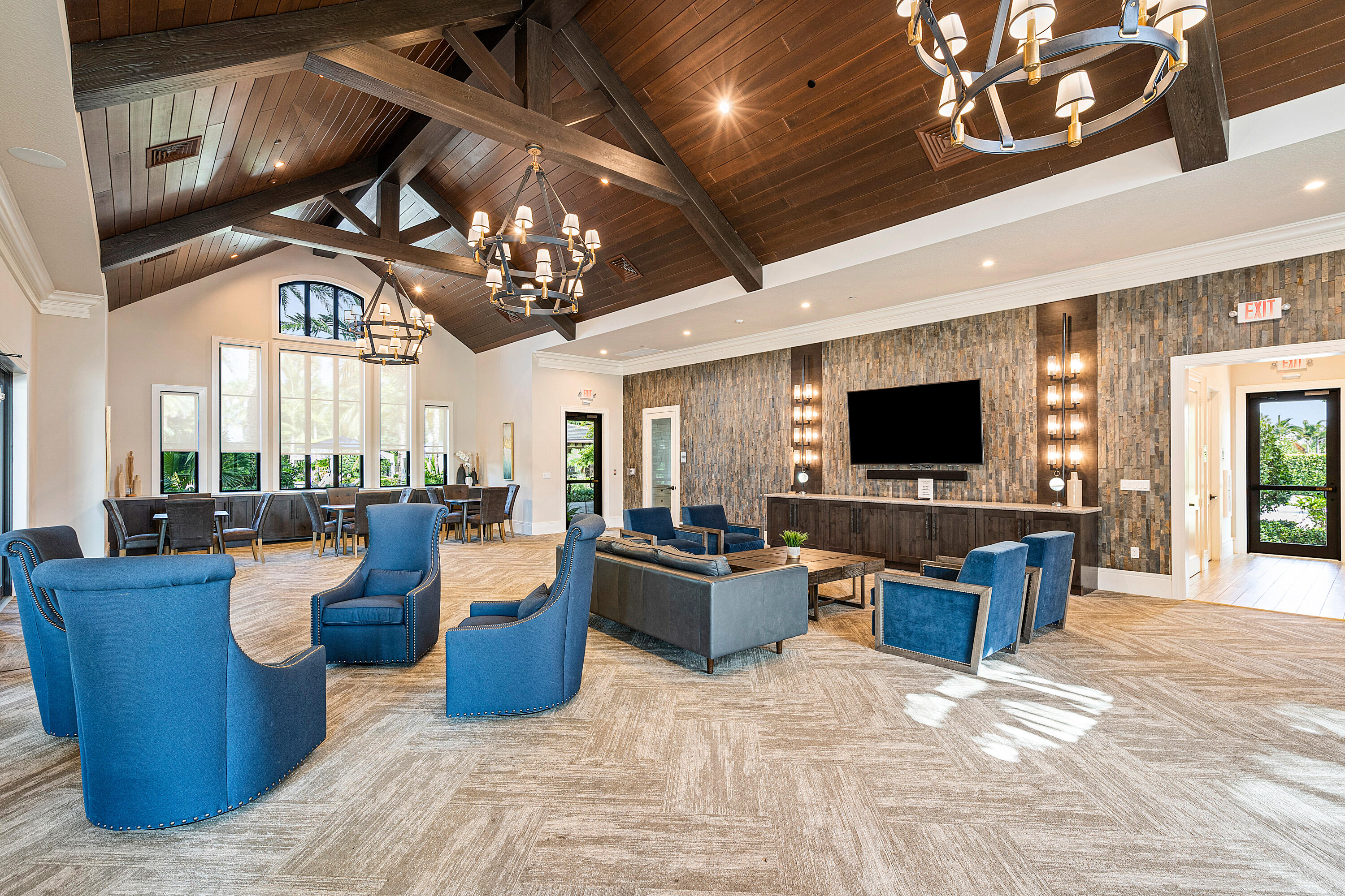 PALM MEADOWS ESTATES - Residential