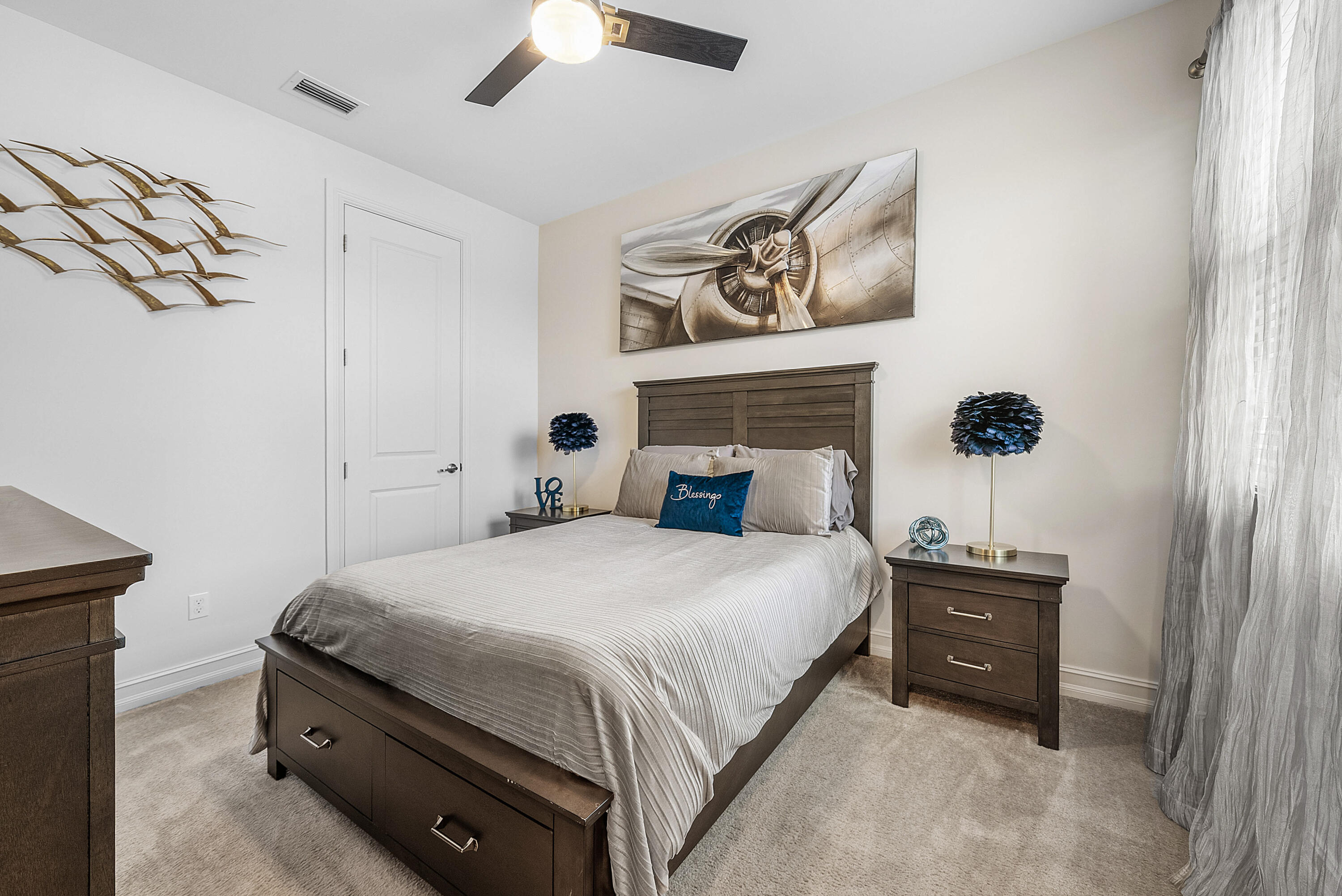 PALM MEADOWS ESTATES - Residential