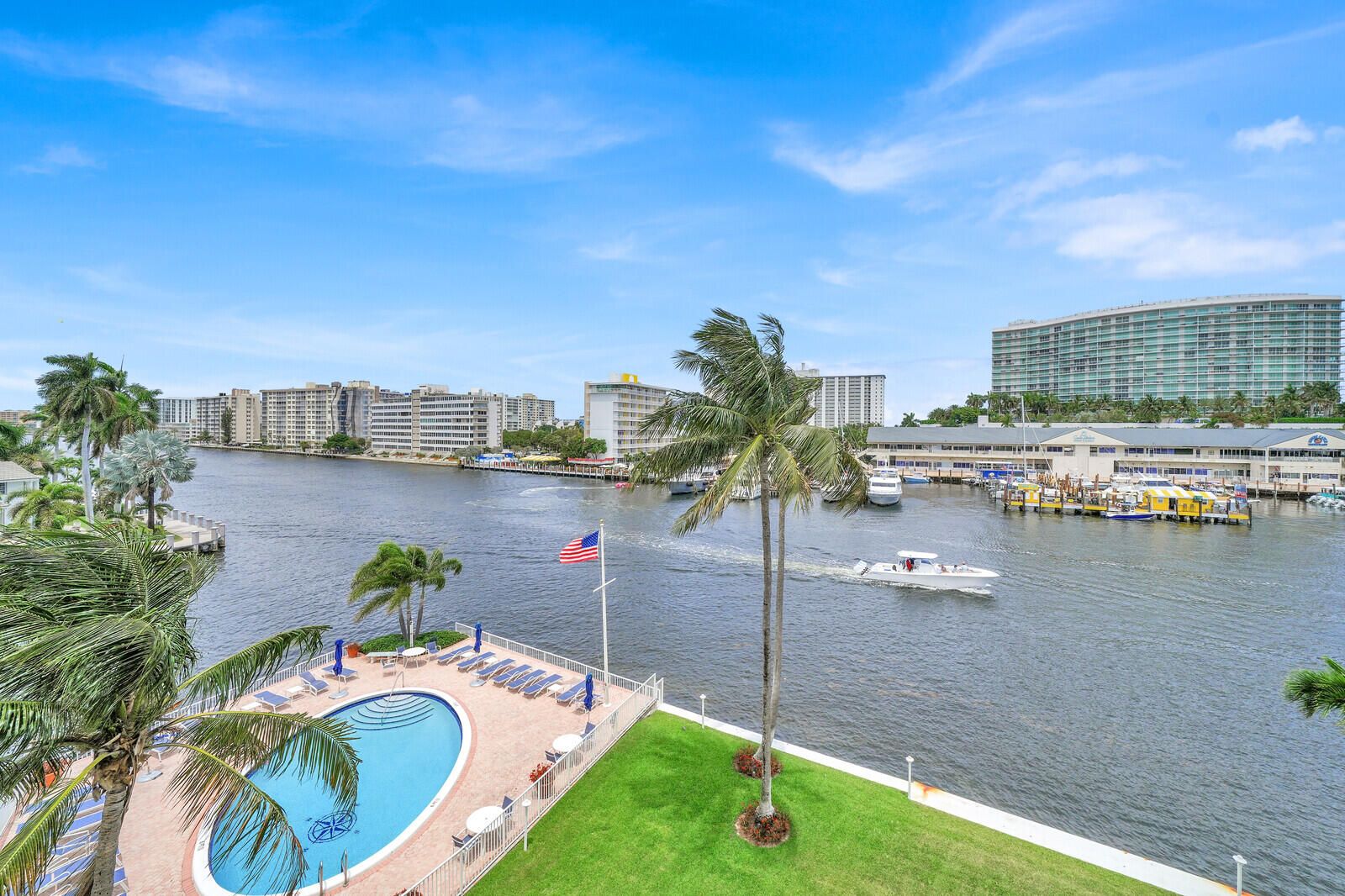POMPANO YACHT & BEACH CLUB CONDO - Residential