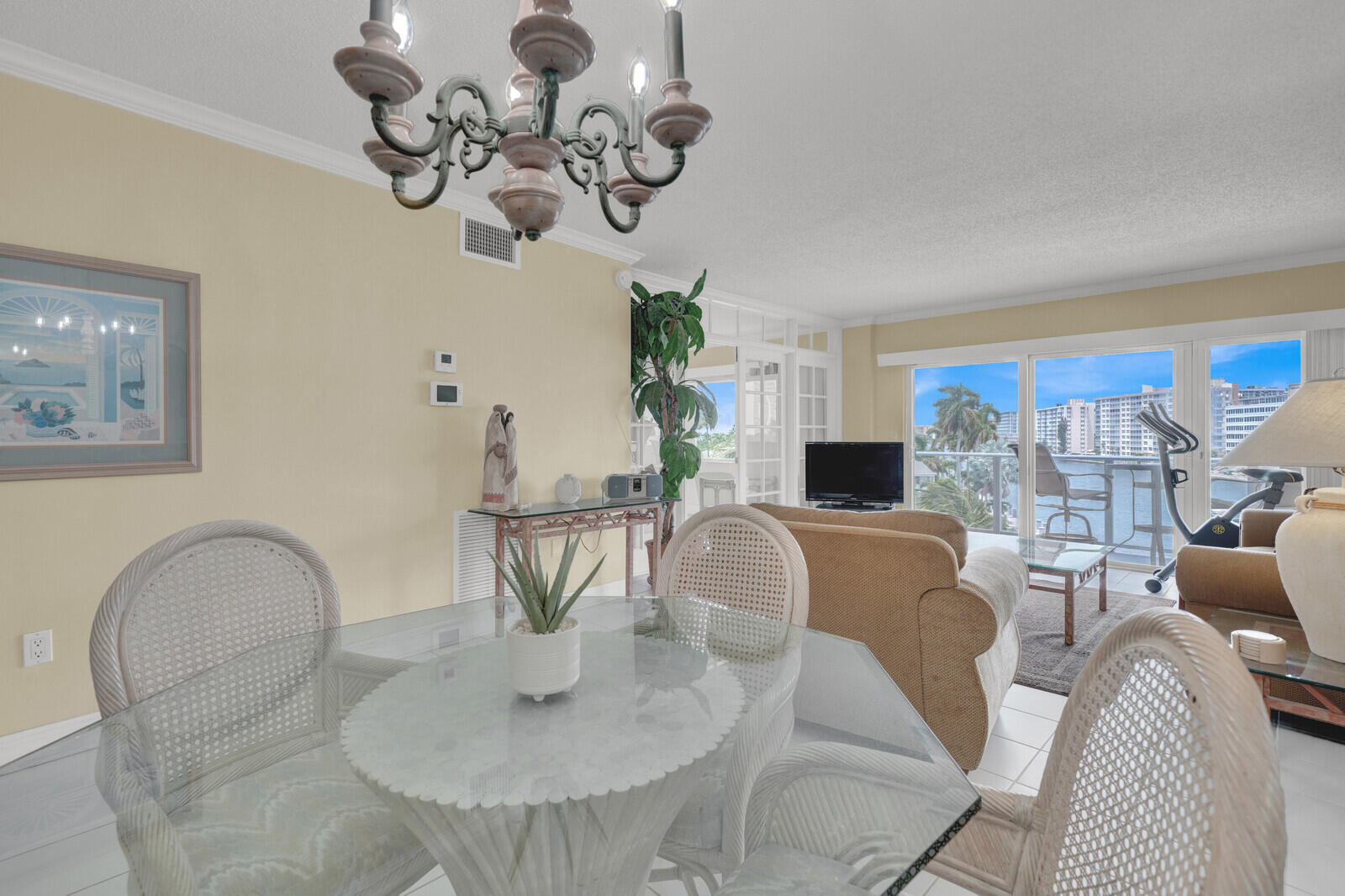 POMPANO YACHT & BEACH CLUB CONDO - Residential