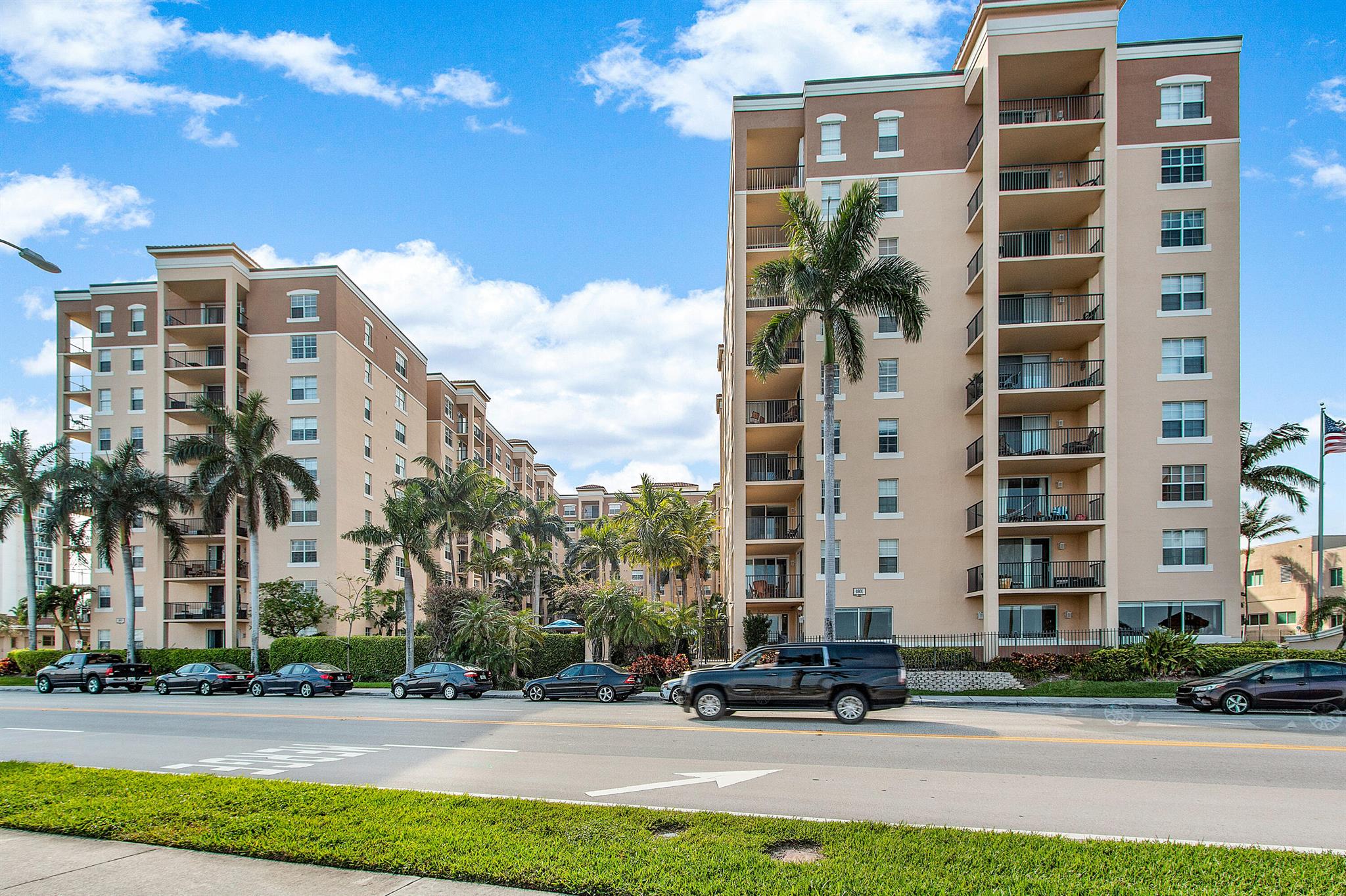 Discover Your Oasis: Stunning 2-Bedroom Refinished Condo with Breathtaking Views. From the moment you step inside, you'll be captivated by the light and bright open floor plan, offering spectacular views of the Intracoastal Waterway and the resort-style pool.The heart of this condo is its contemporary kitchen, equipped with all new stainless-steel appliances, perfect for culinary creations. The unit also features a newer full-size washer and dryer tucked away in a spacious, separate laundry room, adding convenience to your everyday life.The building is a sanctuary of amenities designed for relaxation and enjoyment.Enjoy 24-hour manned security at the front desk, dive into the sparkling resort-style pool, or unwind in the luxurious spa. Host friends at the poolside bar and grills.