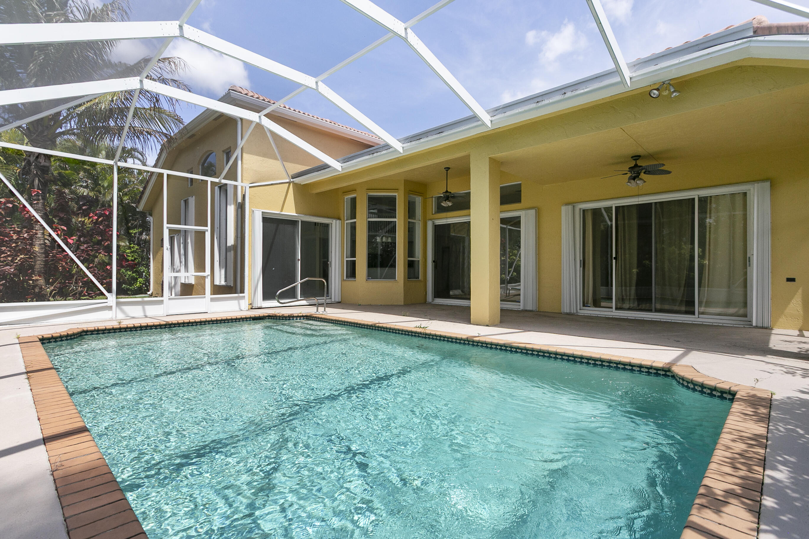 BINKS FOREST LANDINGS AT WELLINGTON - Residential