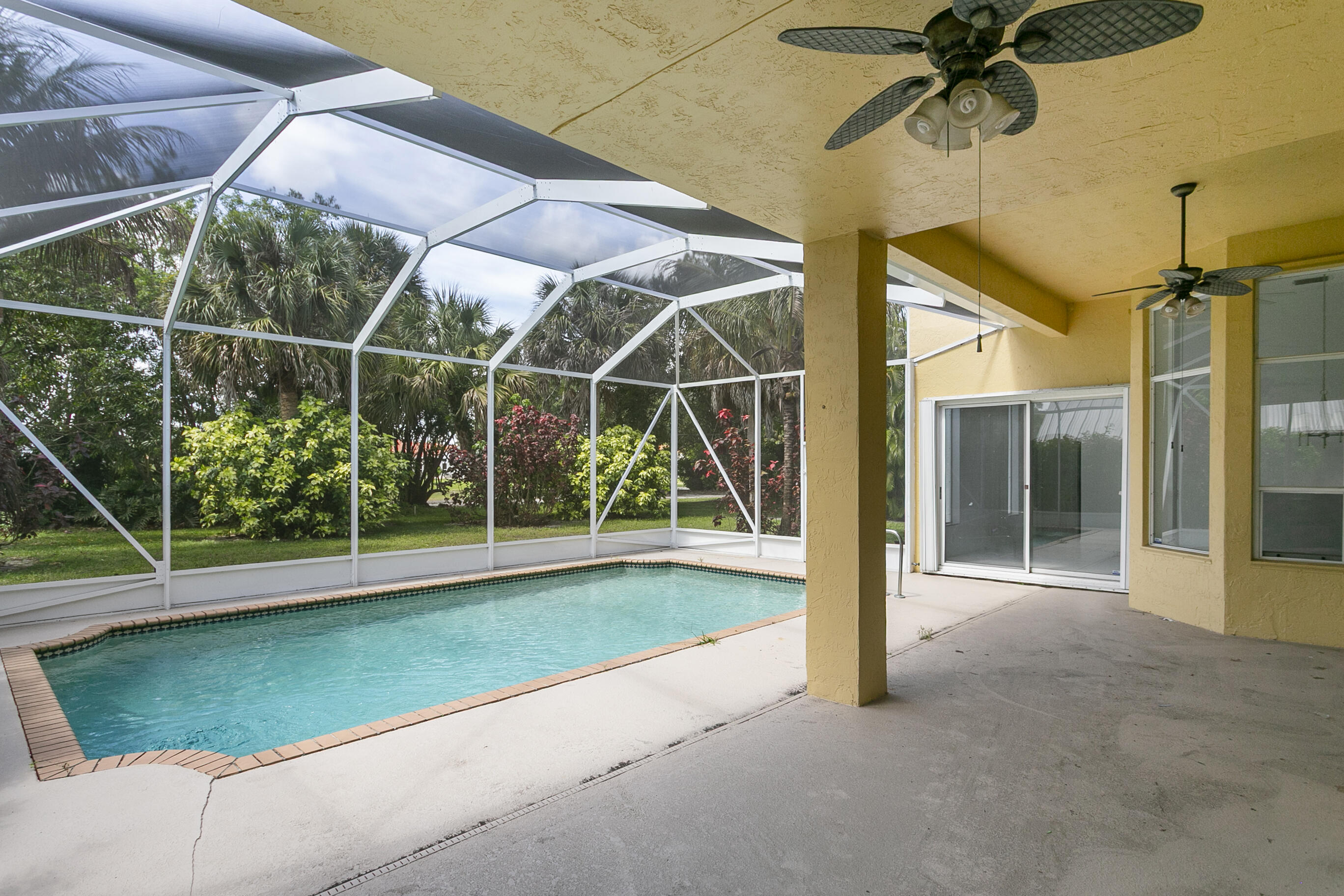 BINKS FOREST LANDINGS AT WELLINGTON - Residential