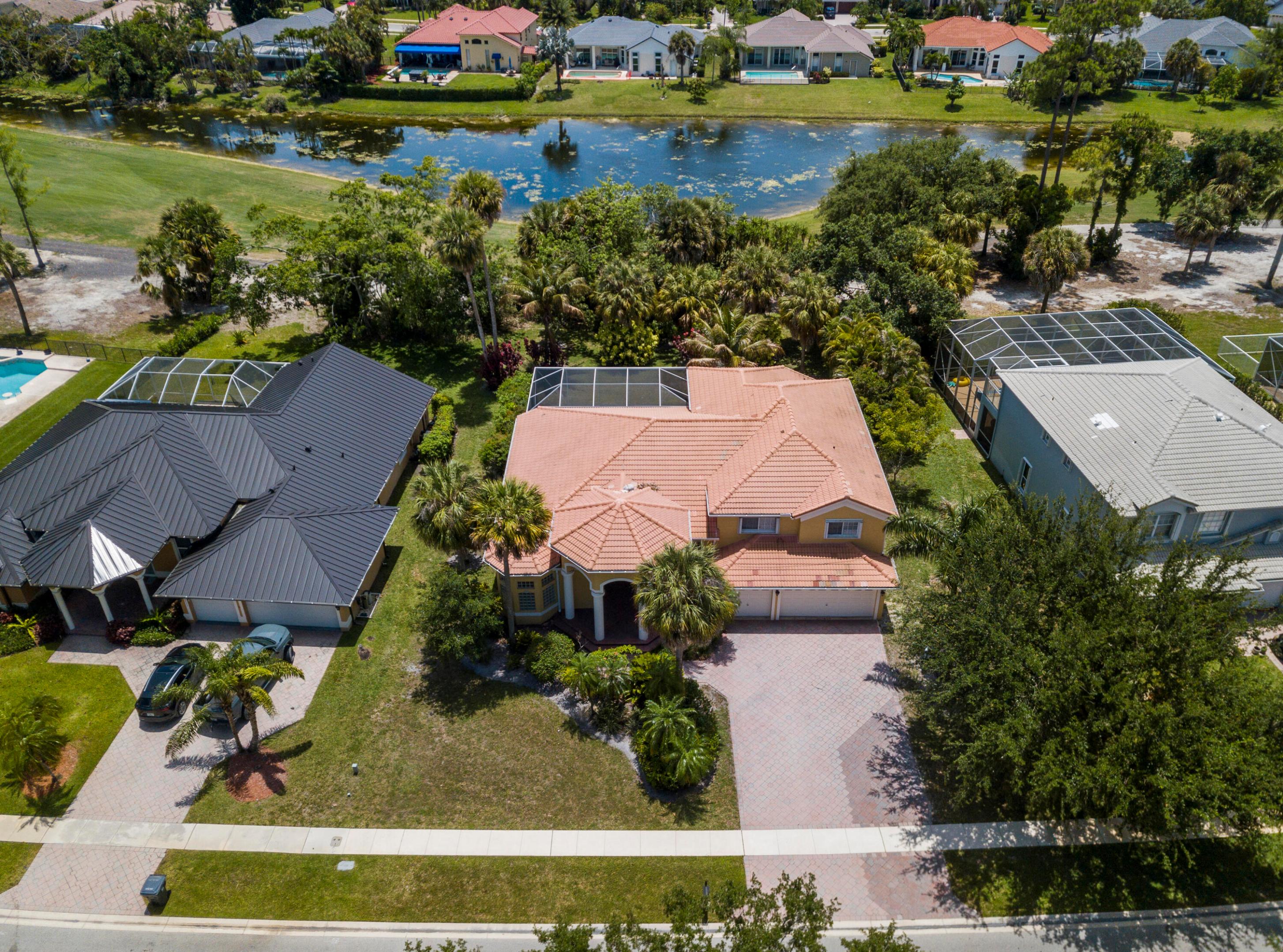 BINKS FOREST LANDINGS AT WELLINGTON - Residential