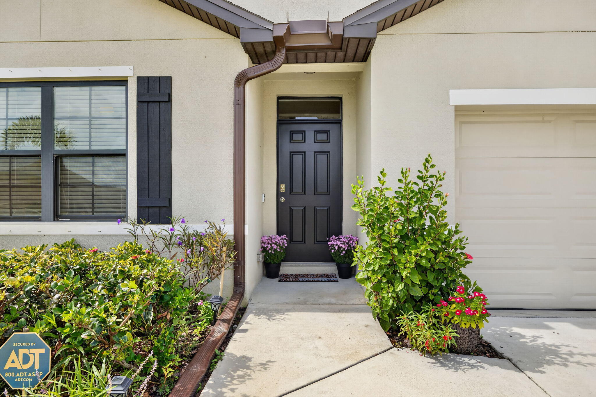 View photos, virtual tours, details... 6289 NW Regent Street