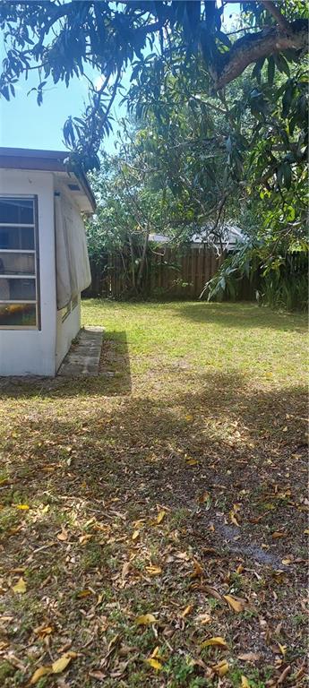 Plaza Estates 2nd Sec 48- - Residential