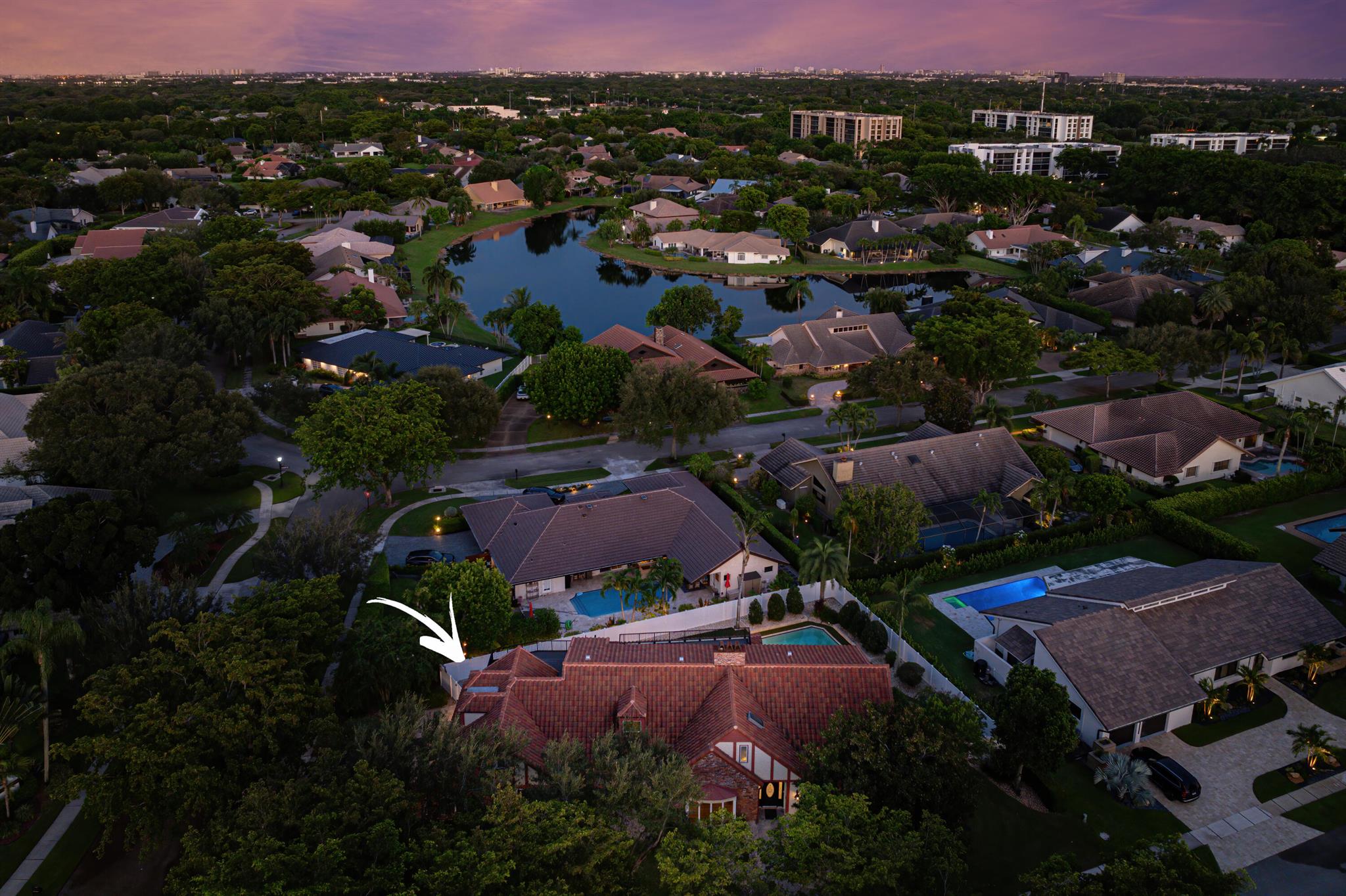 WOODFIELD HUNT CLUB - Residential