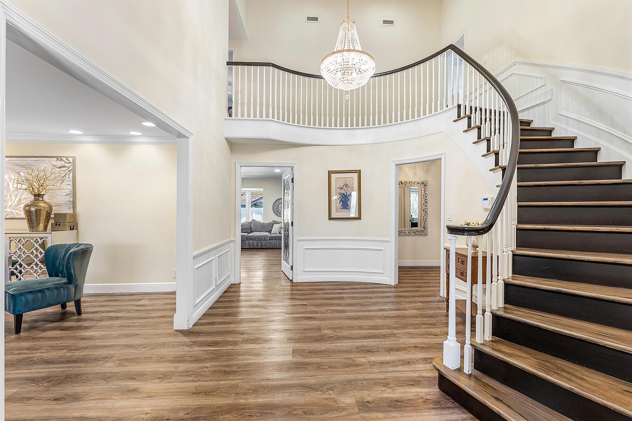 WOODFIELD HUNT CLUB - Residential