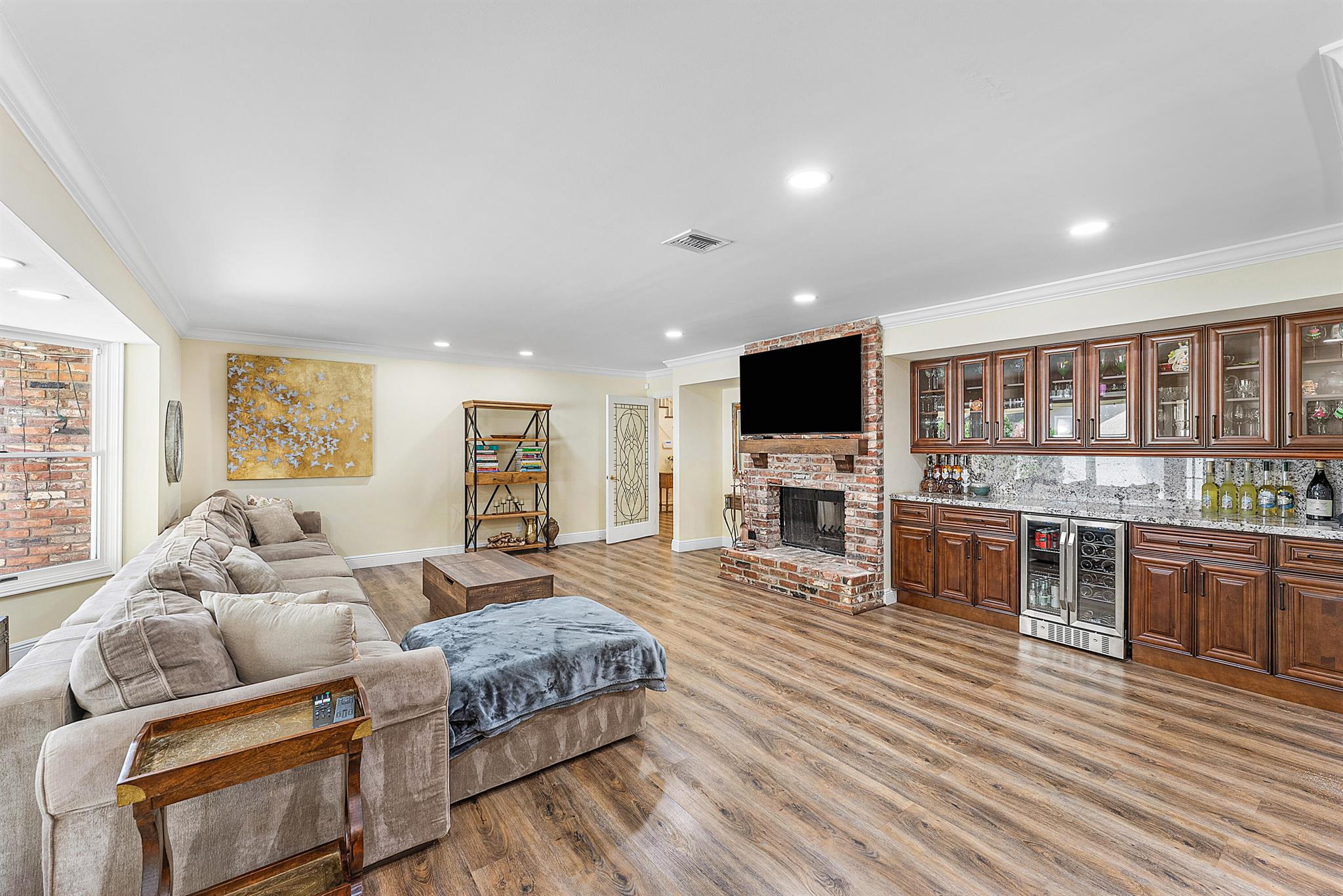 WOODFIELD HUNT CLUB - Residential