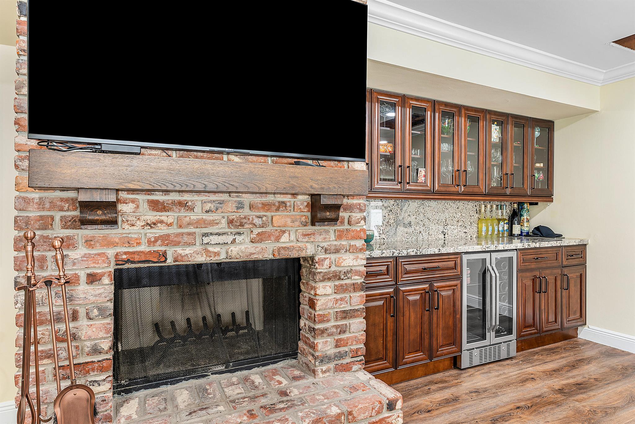 WOODFIELD HUNT CLUB - Residential