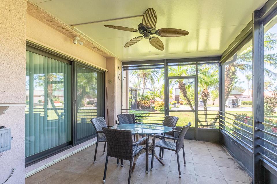 VILLAS OF SANDPIPER BAY U - Residential