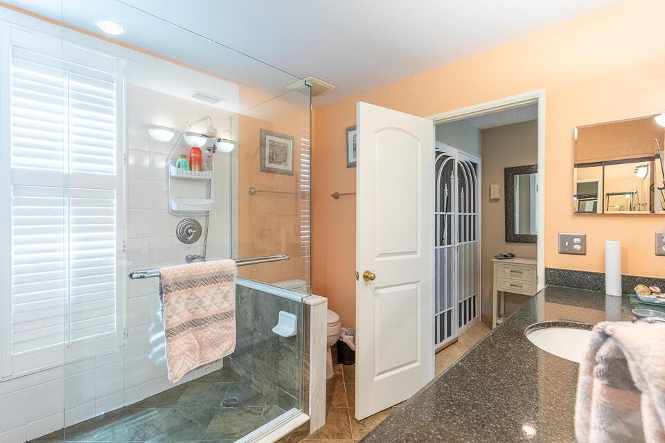 VILLAS OF SANDPIPER BAY U - Residential