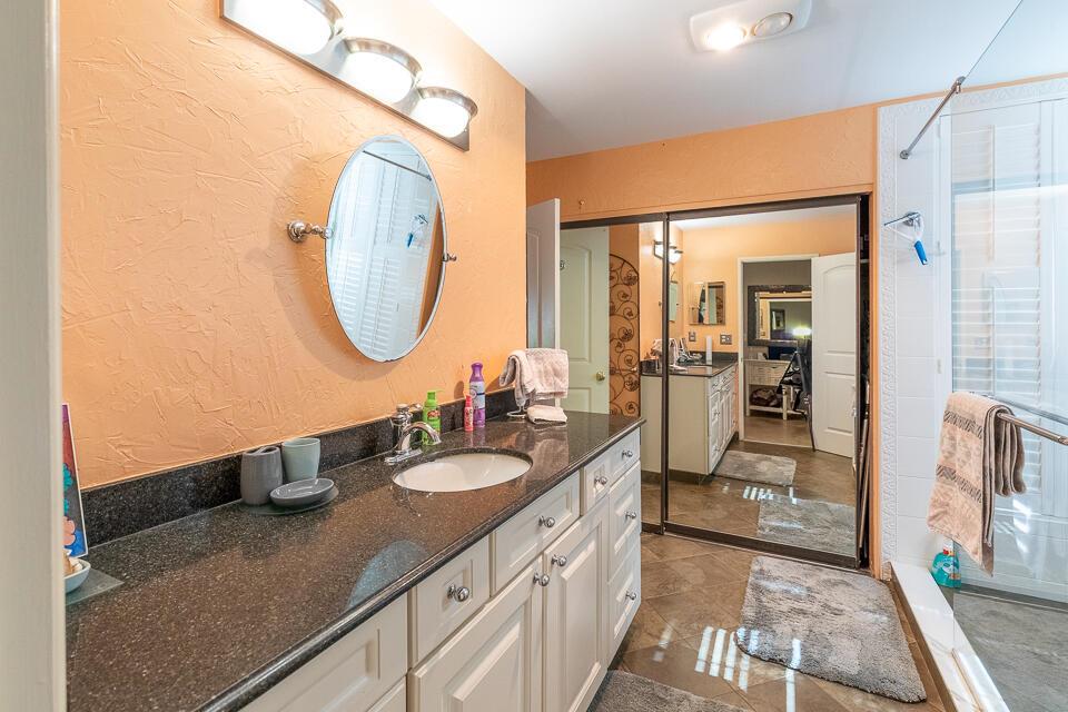 VILLAS OF SANDPIPER BAY U - Residential