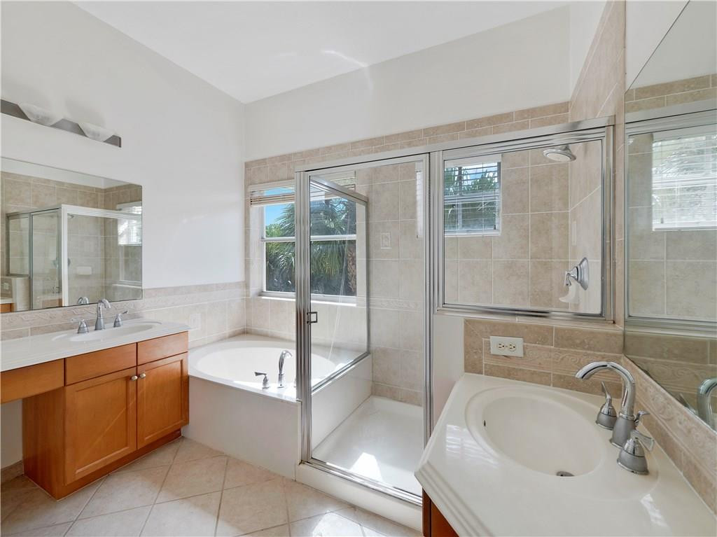 Olympia Ph 01 - Residential